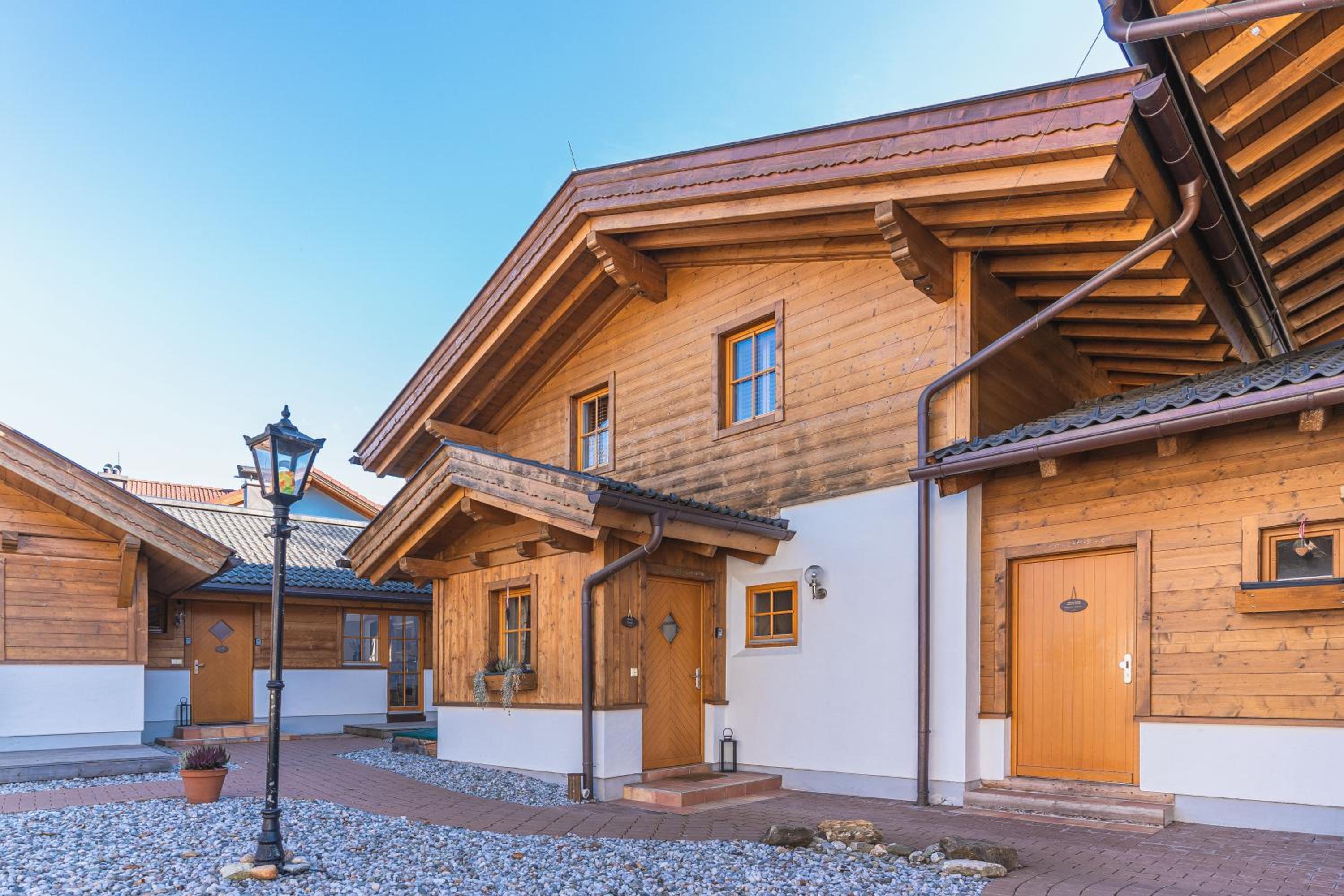 Dorfchalets & Apartments - in Kaprun centre including FREE entry Tauern Spa and Summer Card