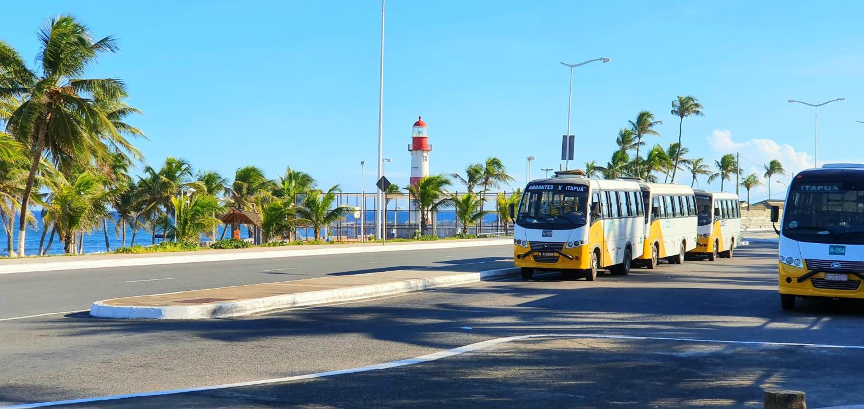 EstĂșdio aconchegante em ItapuĂŁ a 5 min. da praia