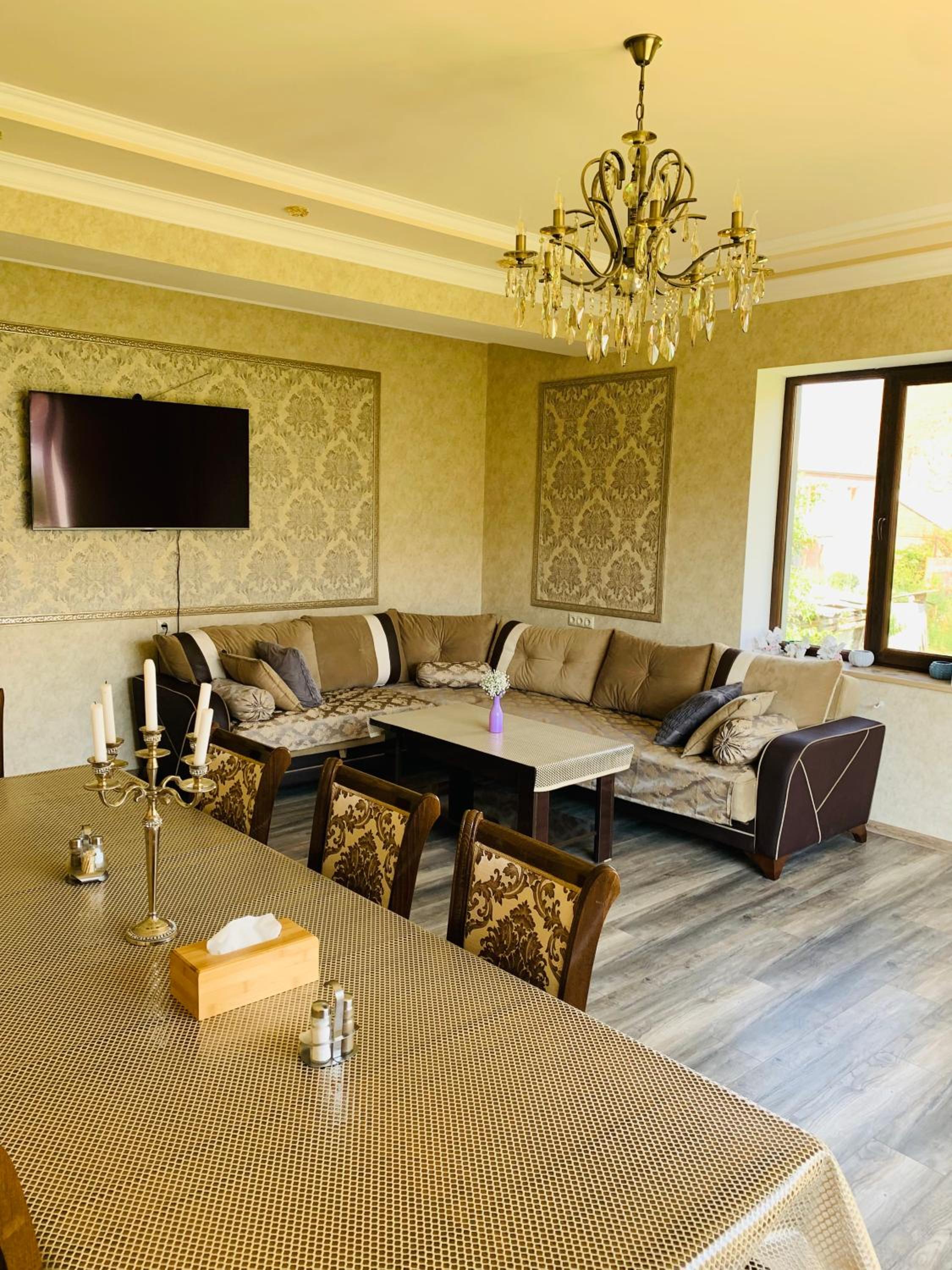 Siran Guest House