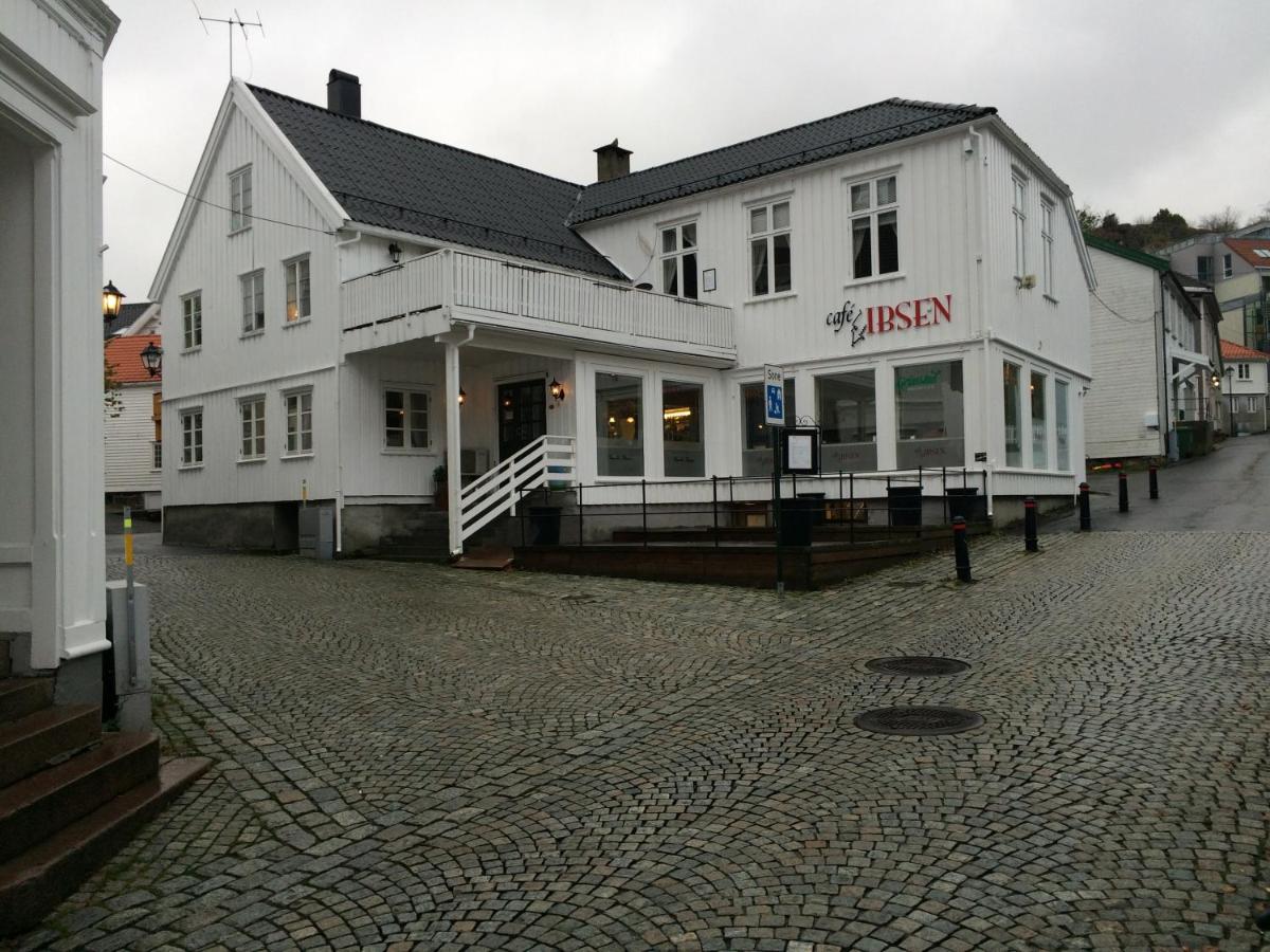 Photo 13
