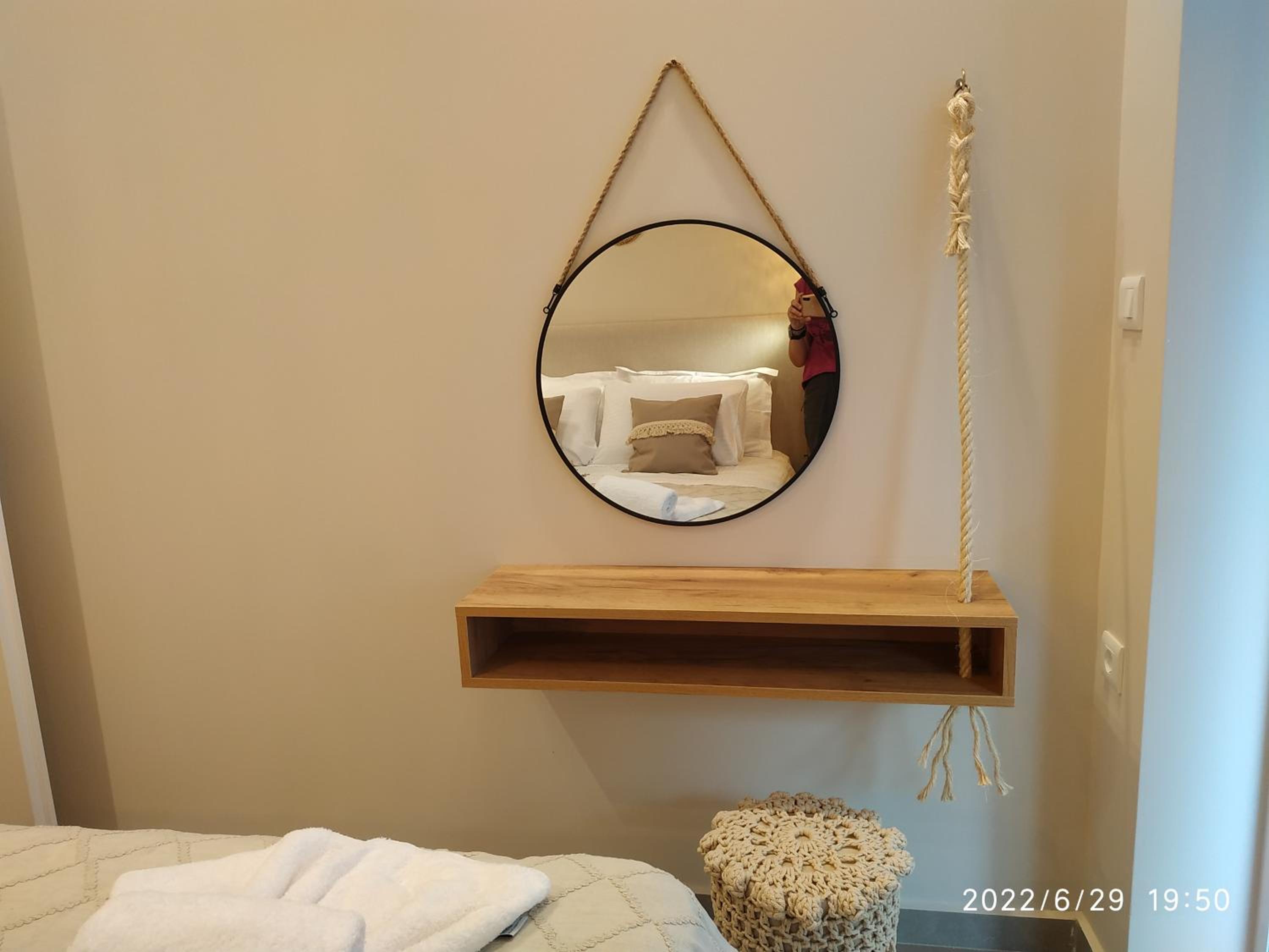 Photo 48