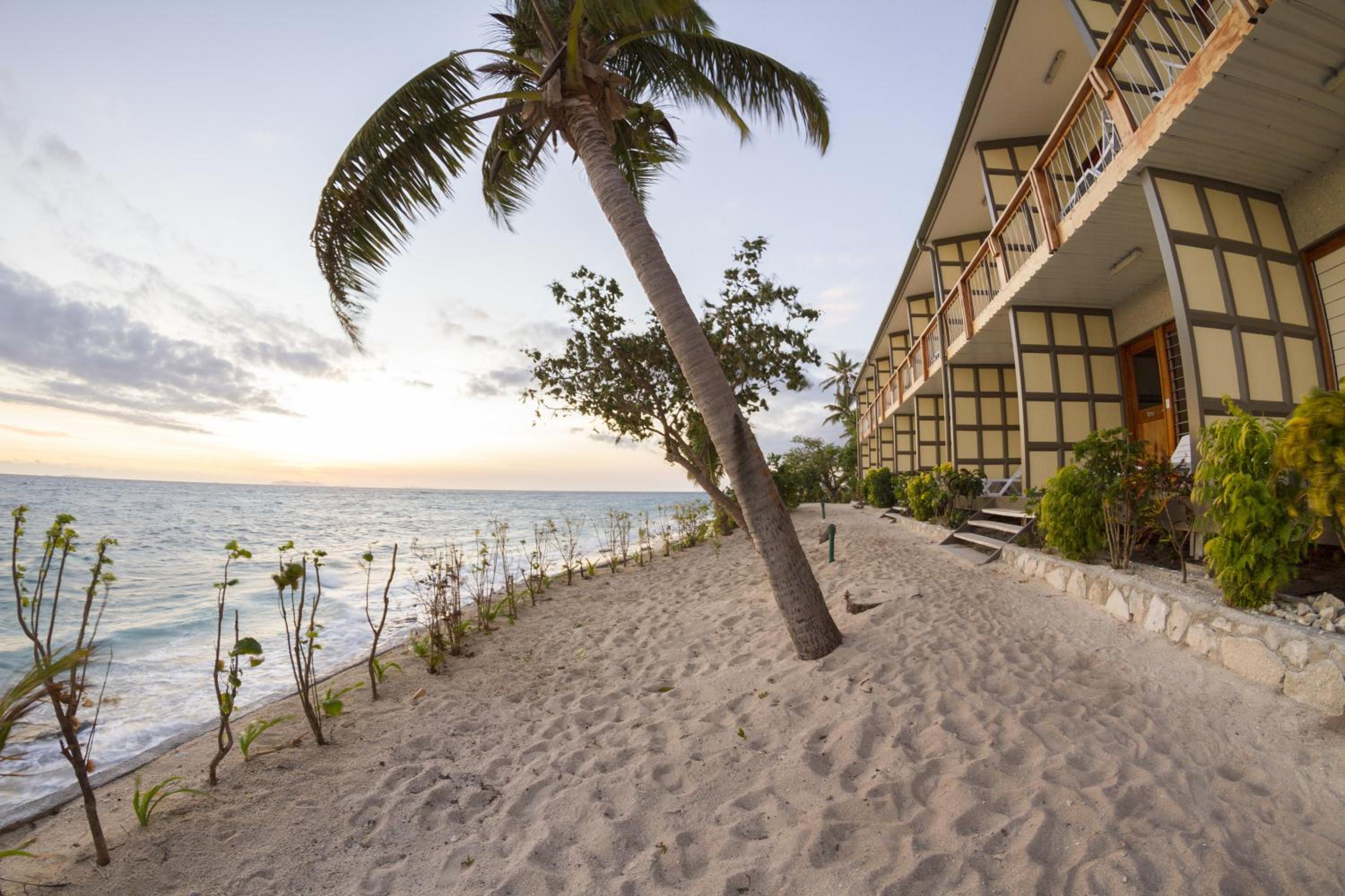 Beachcomber Island Resort