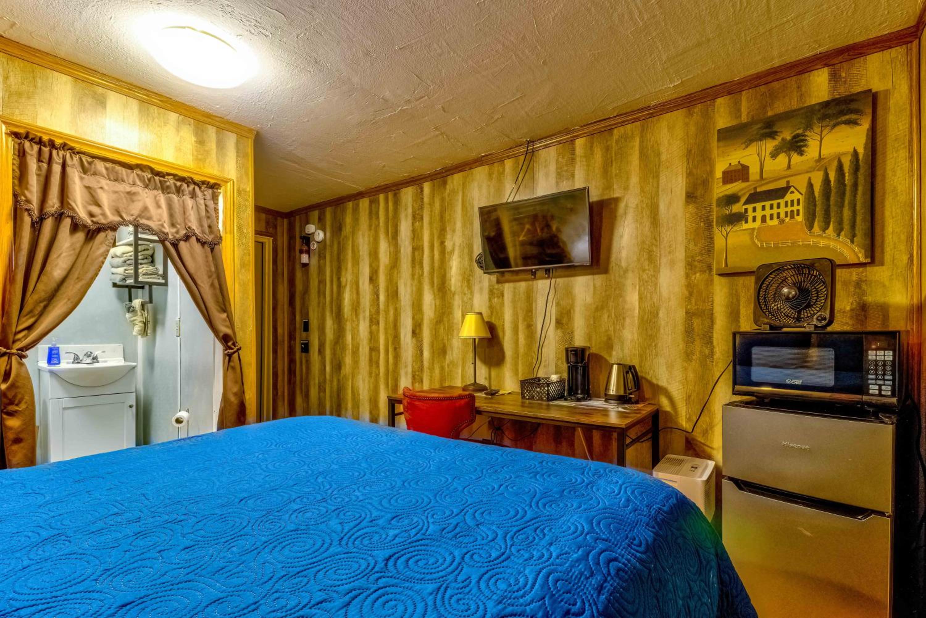 Panther Creek Cabins