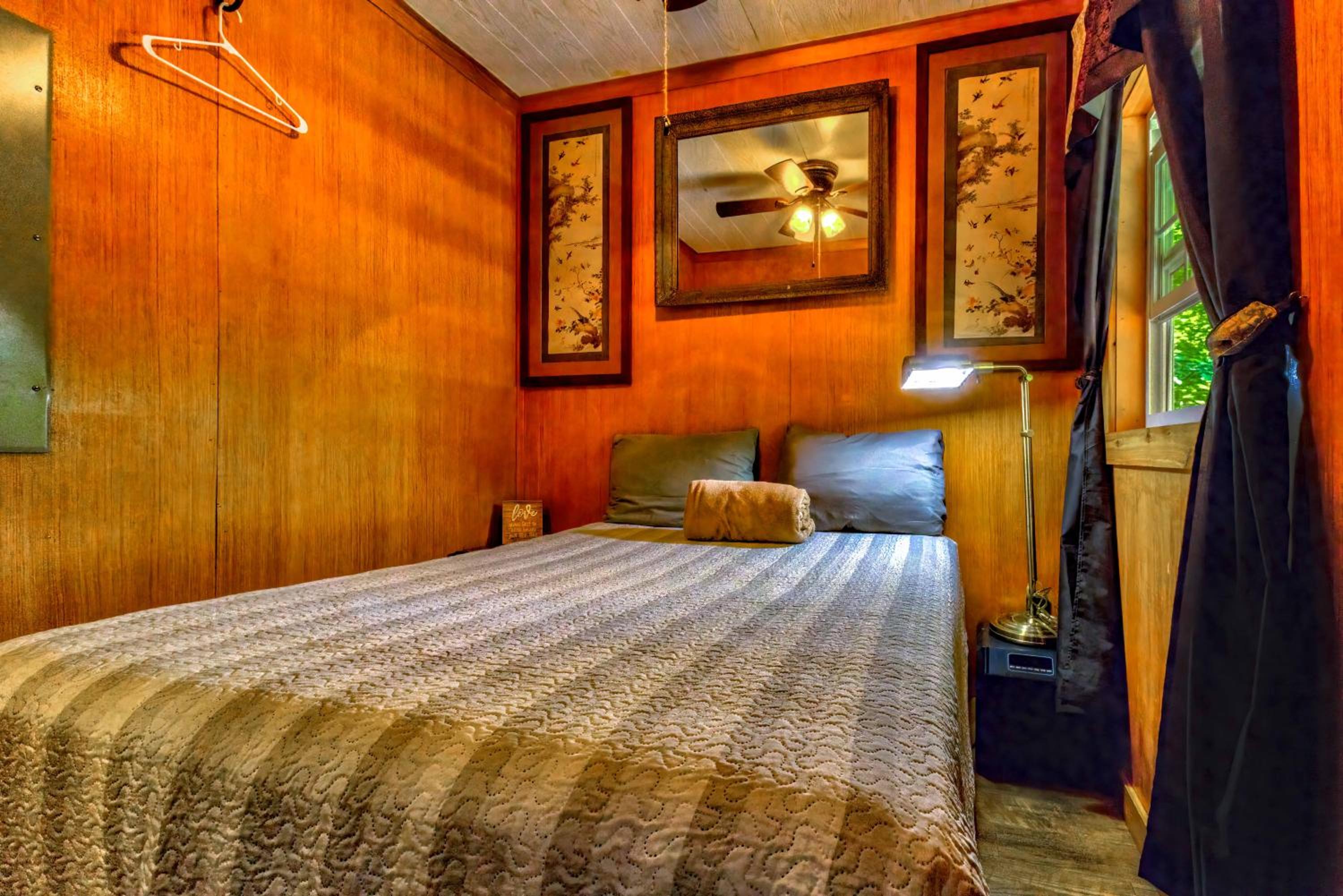 Panther Creek Cabins