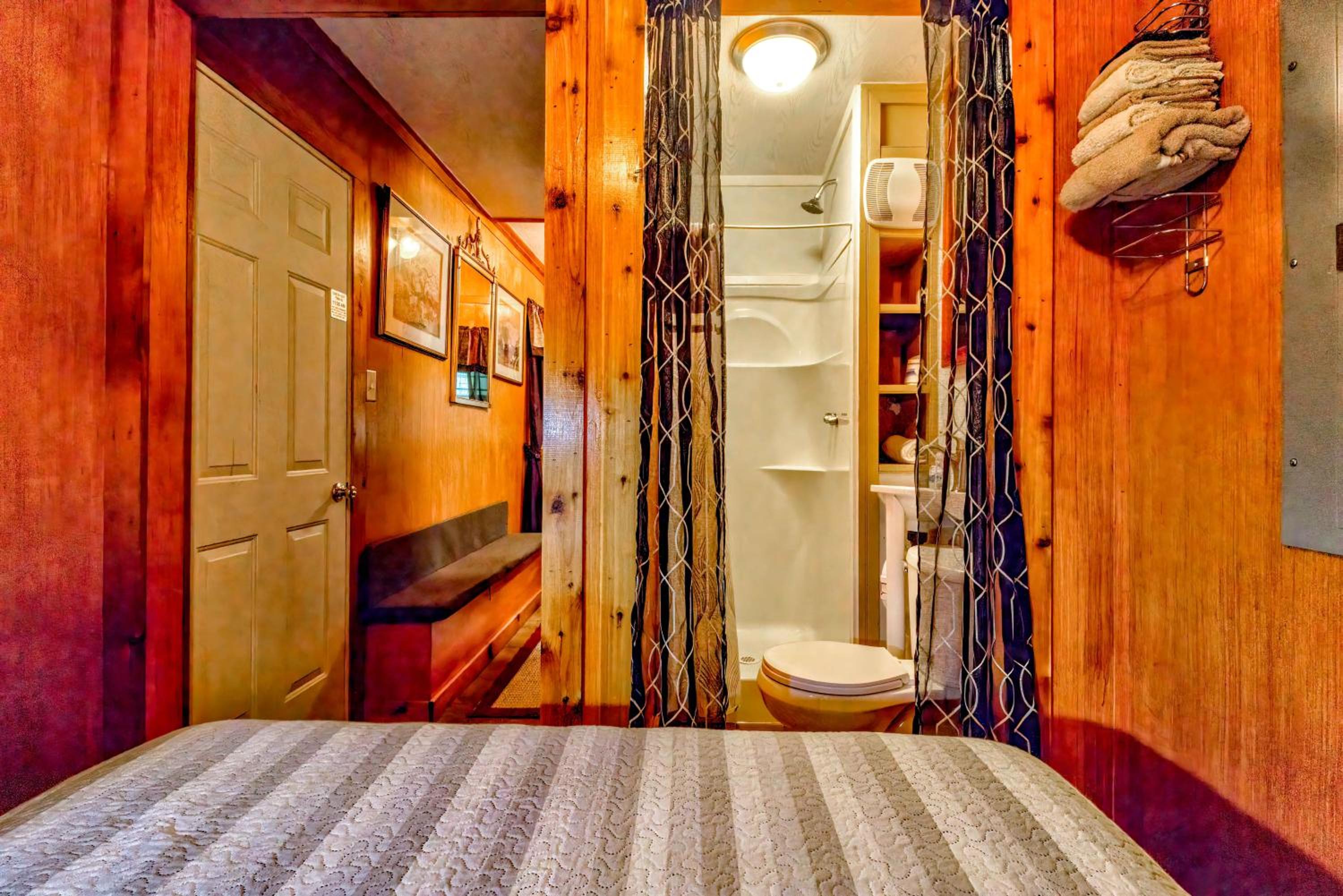 Panther Creek Cabins