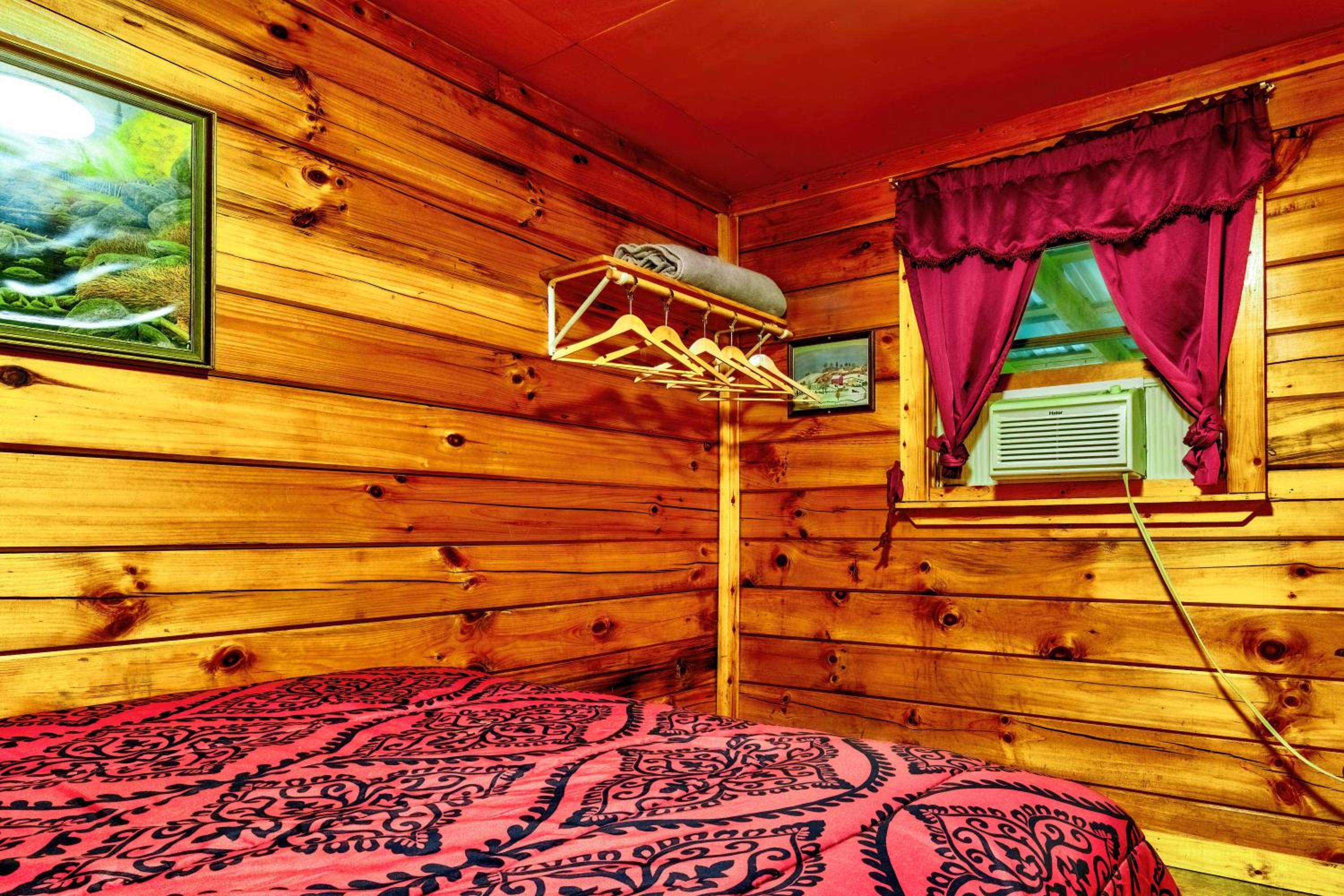 Panther Creek Cabins