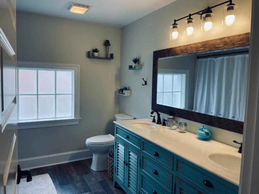 The Revival Room: Historic Staunton view 5