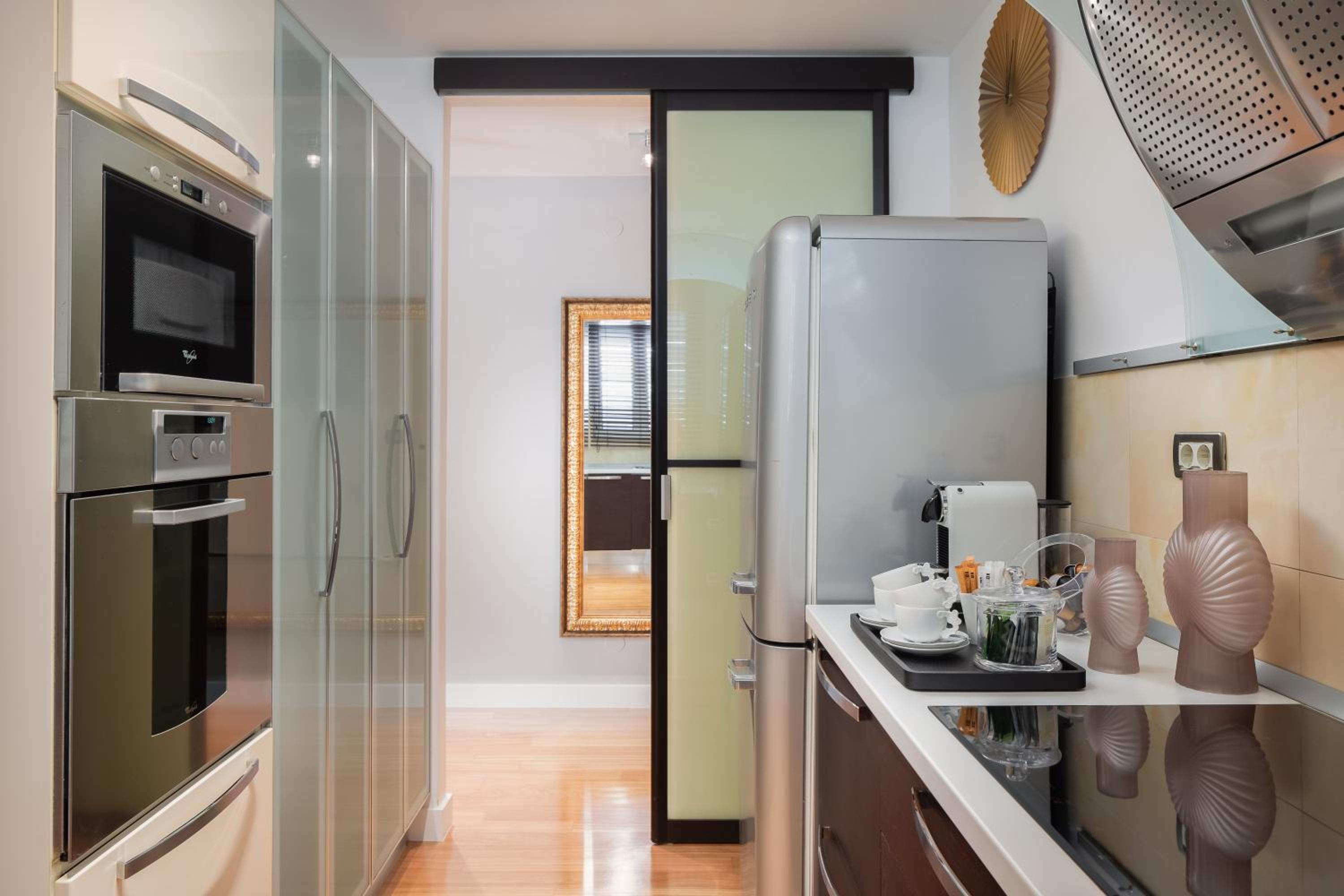 Royal palms luxury apartment en Split — kitchen