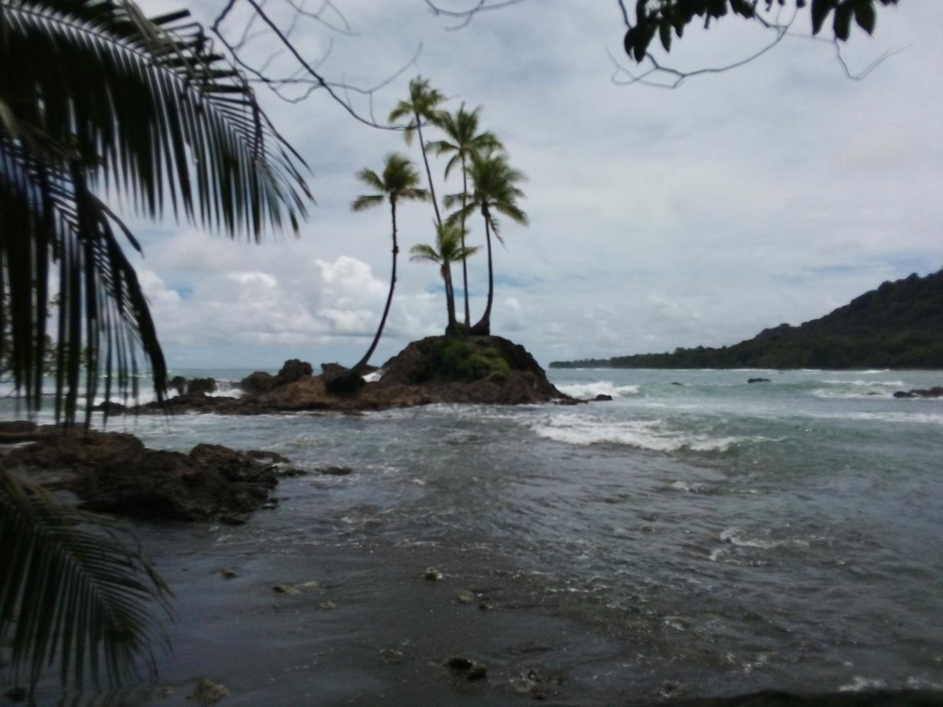 Corcovado Guide House
