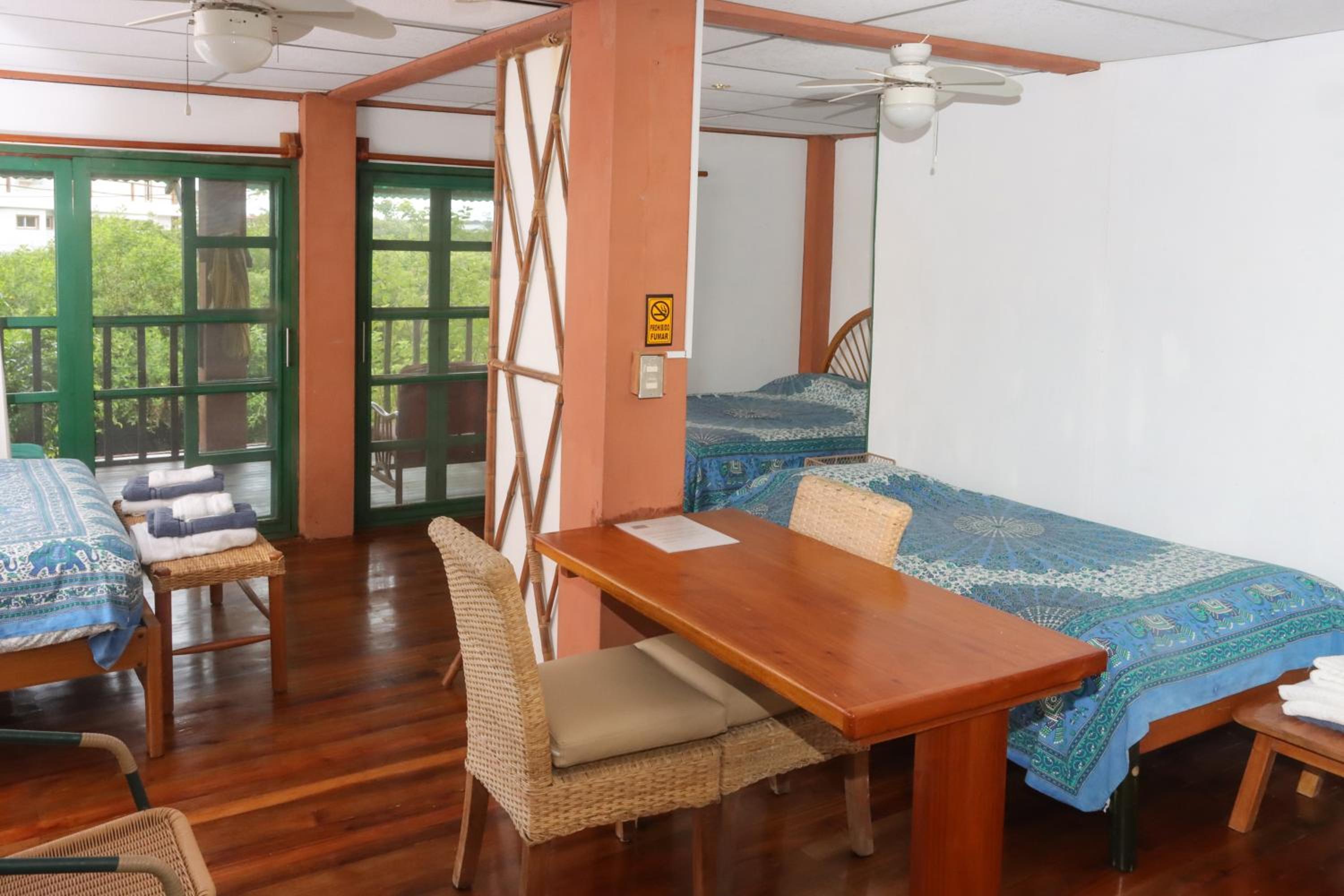 Galapagos Chalet