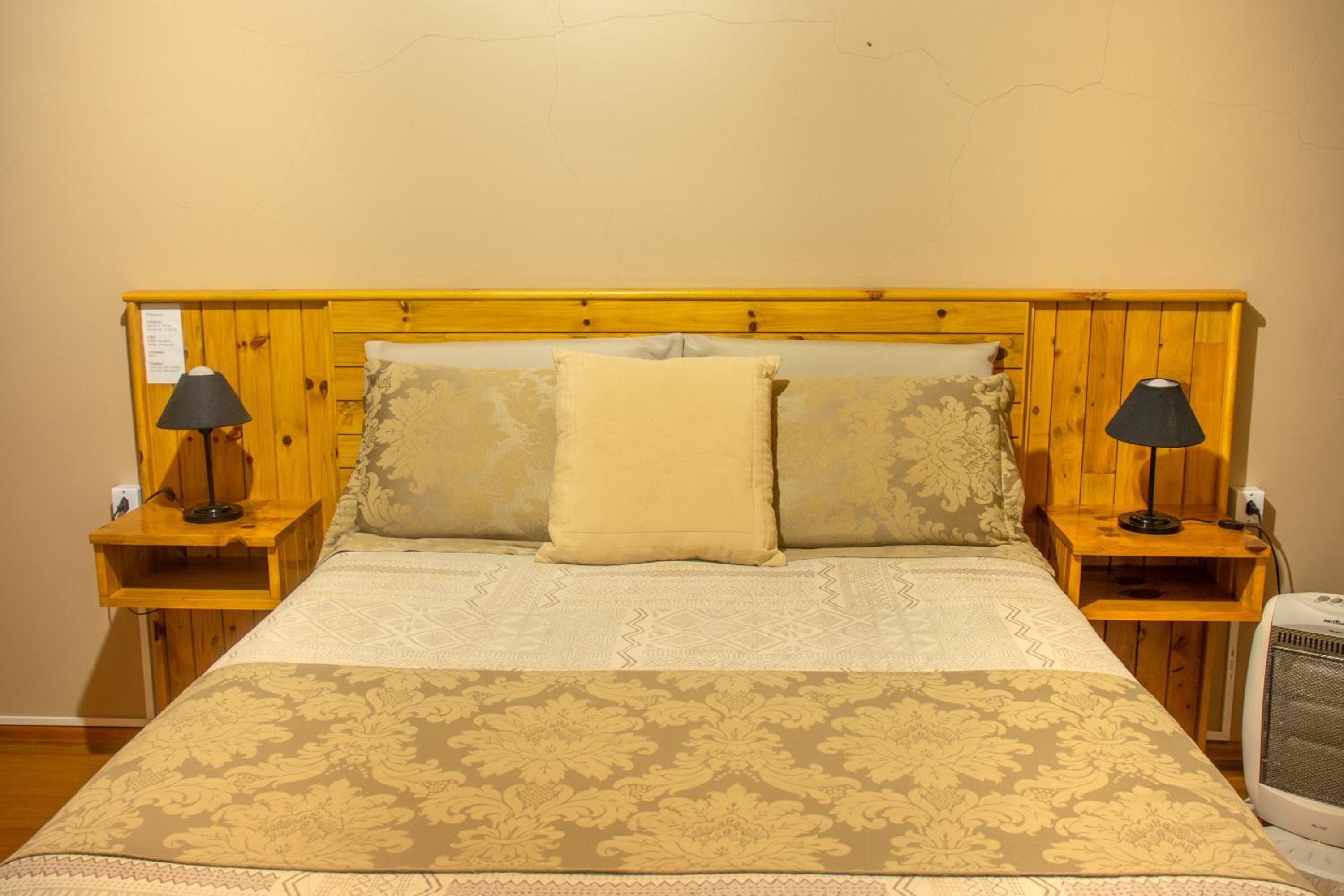 Photo 9