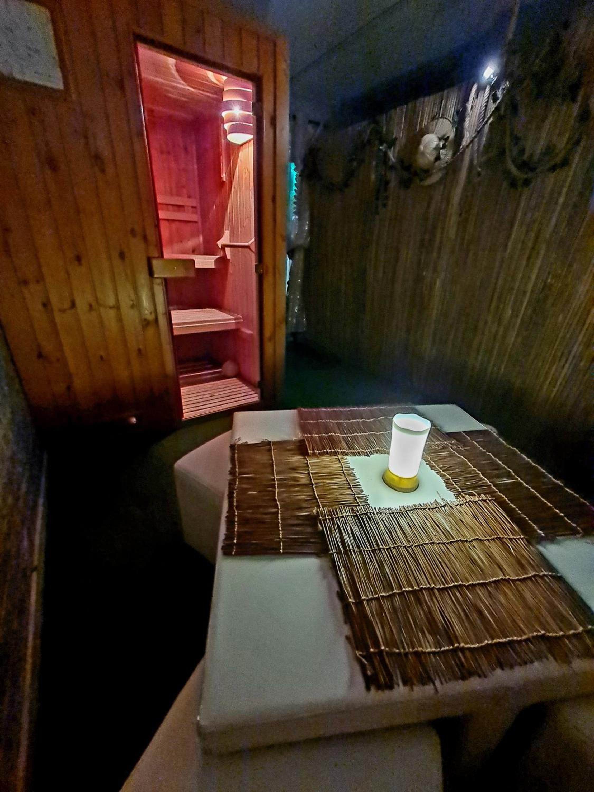 Photo 44