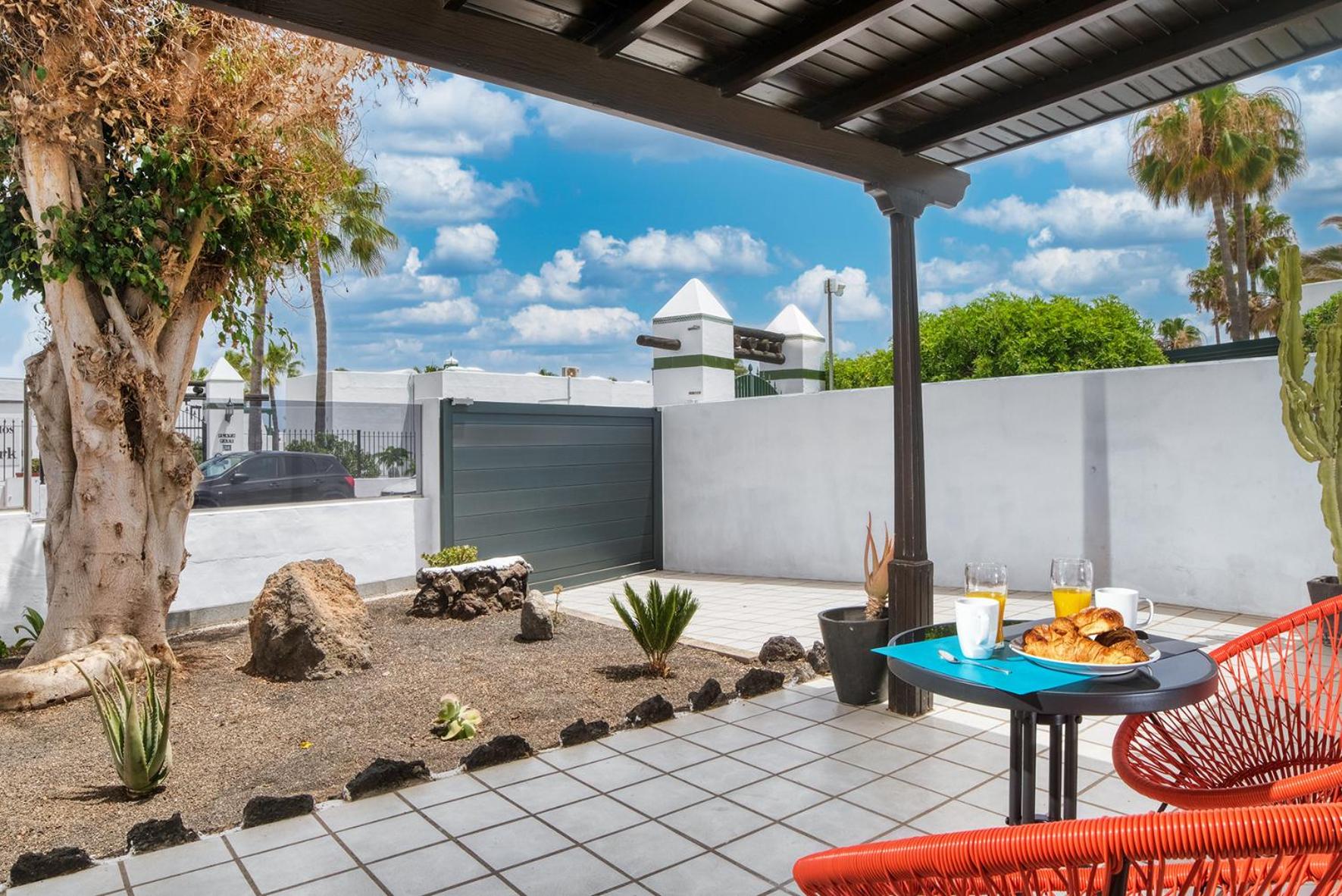 Casa Eva - Private Pool, BBQ & Free Parking By Lanzarote Vacation Homes