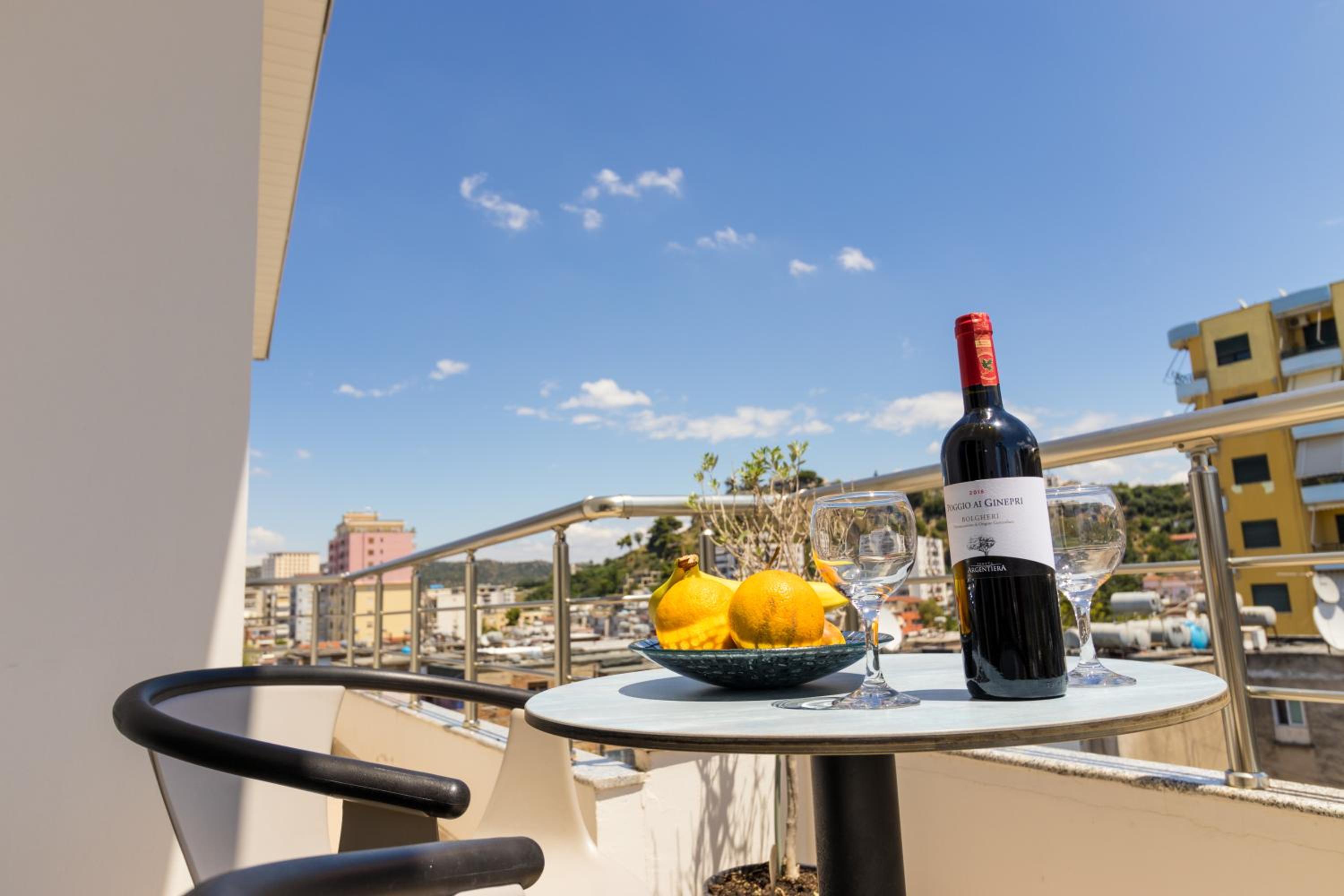 Nikaj Premium Apart-Hotel