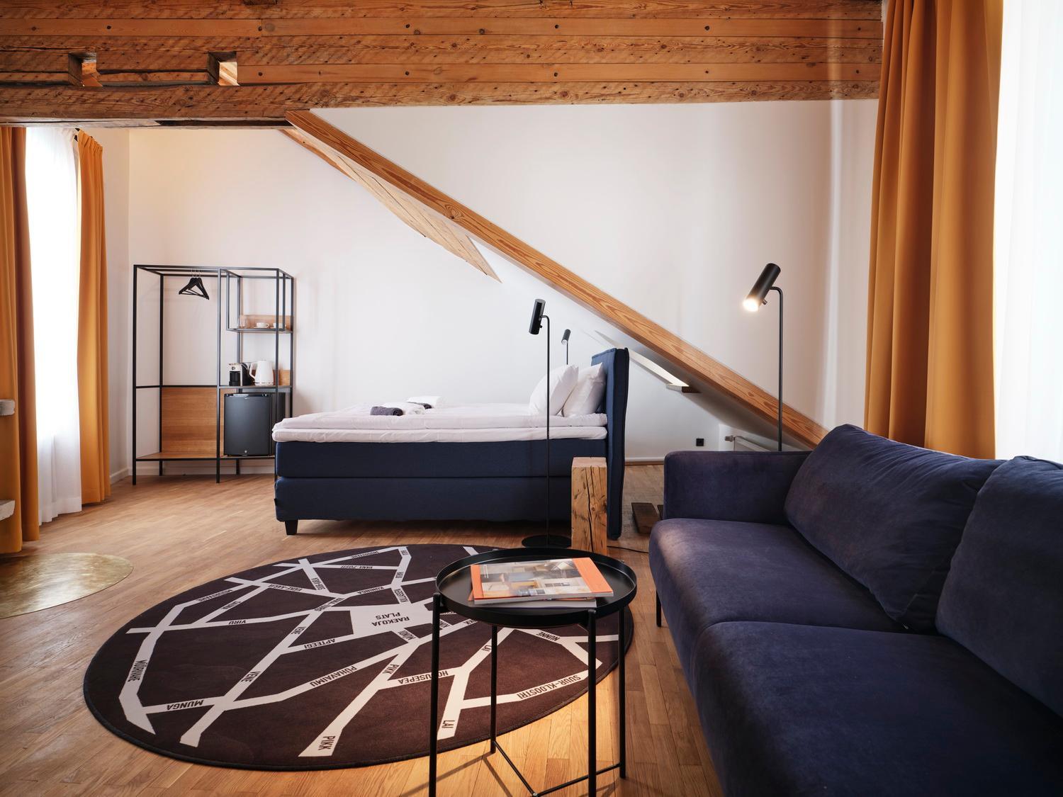 LJ5 - Old Town Rooms with Exclusive shared Roof Terrace view 2