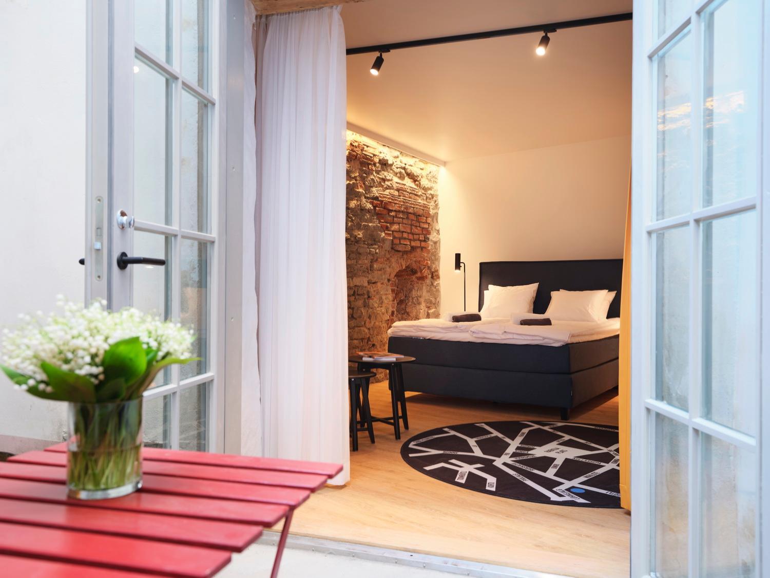 Hotel LJ5 - Old Town Rooms with Exclusive shared Roof Terrace - Image 1