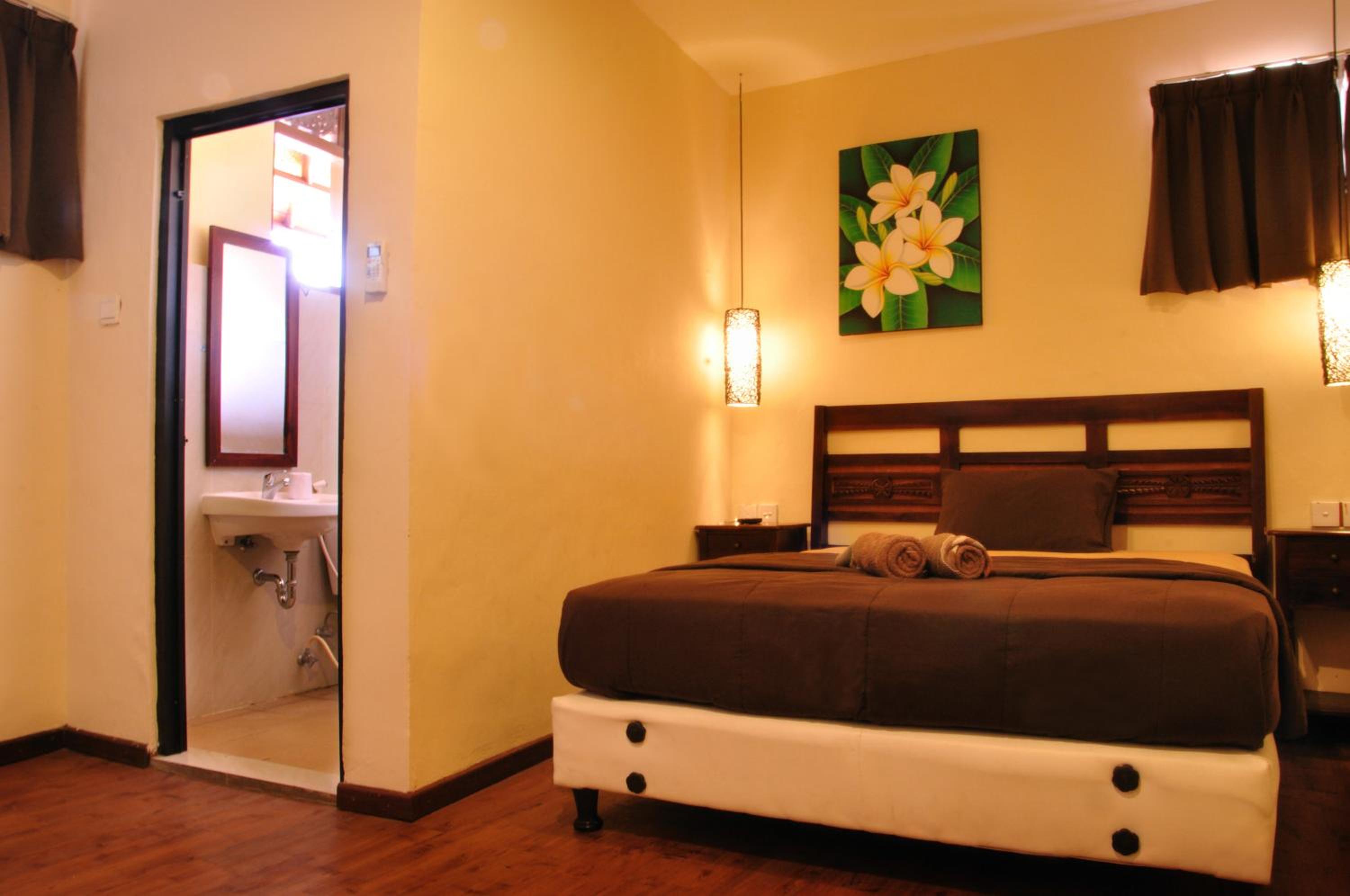 Bemo Corner Guest House