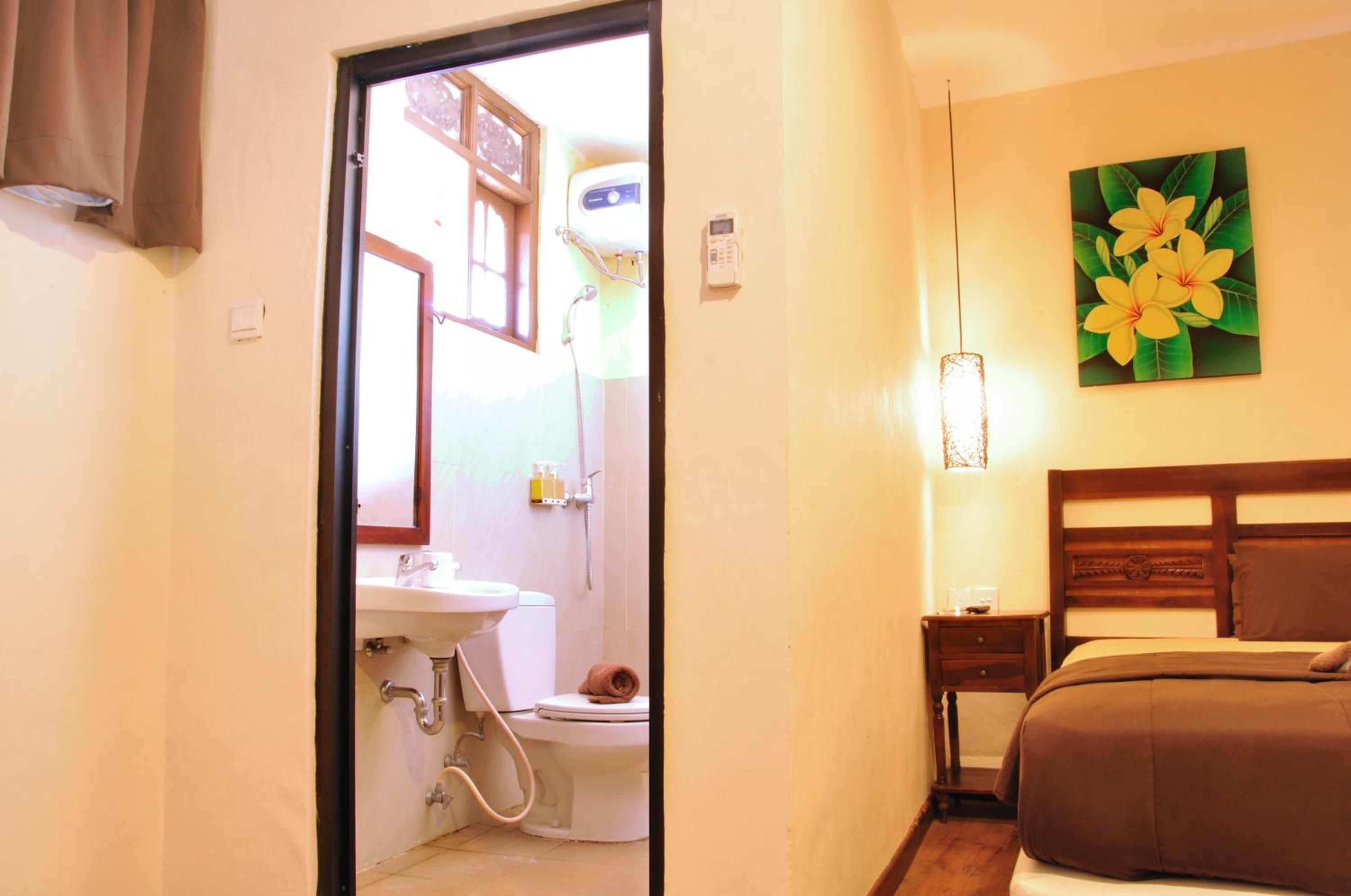 Bemo Corner Guest House