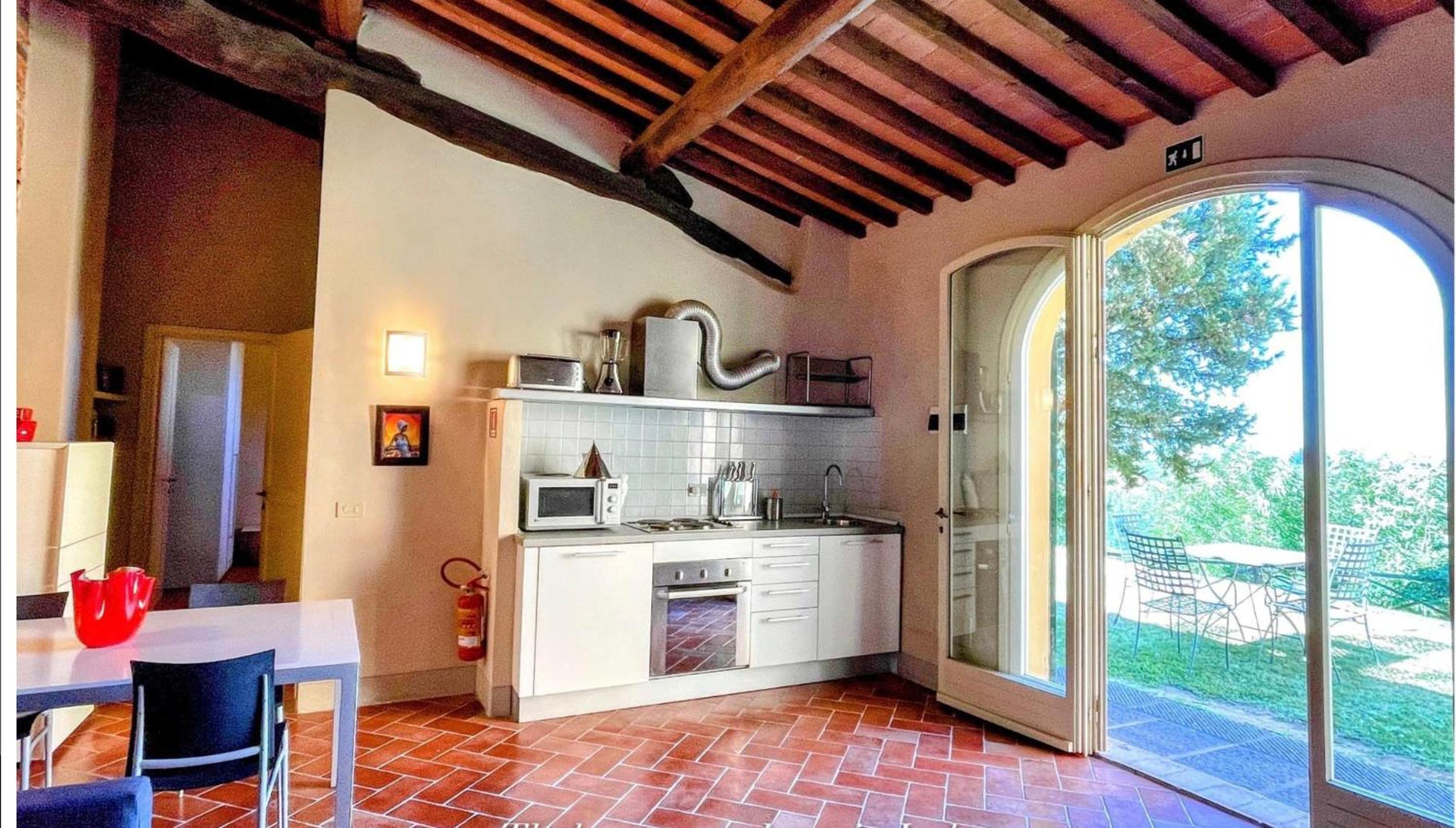 Incantevole borgo con piscine
