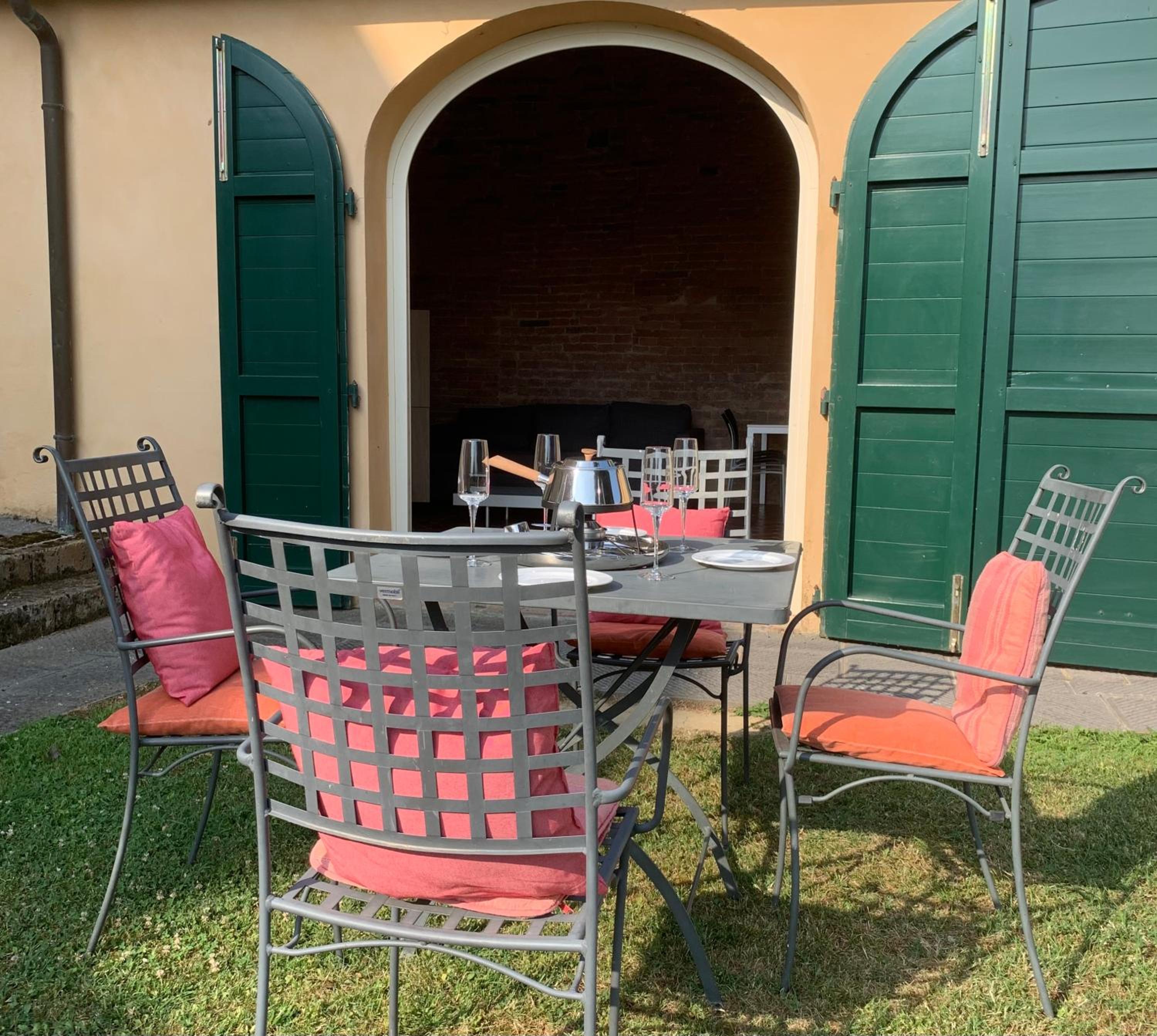 Incantevole borgo con piscine
