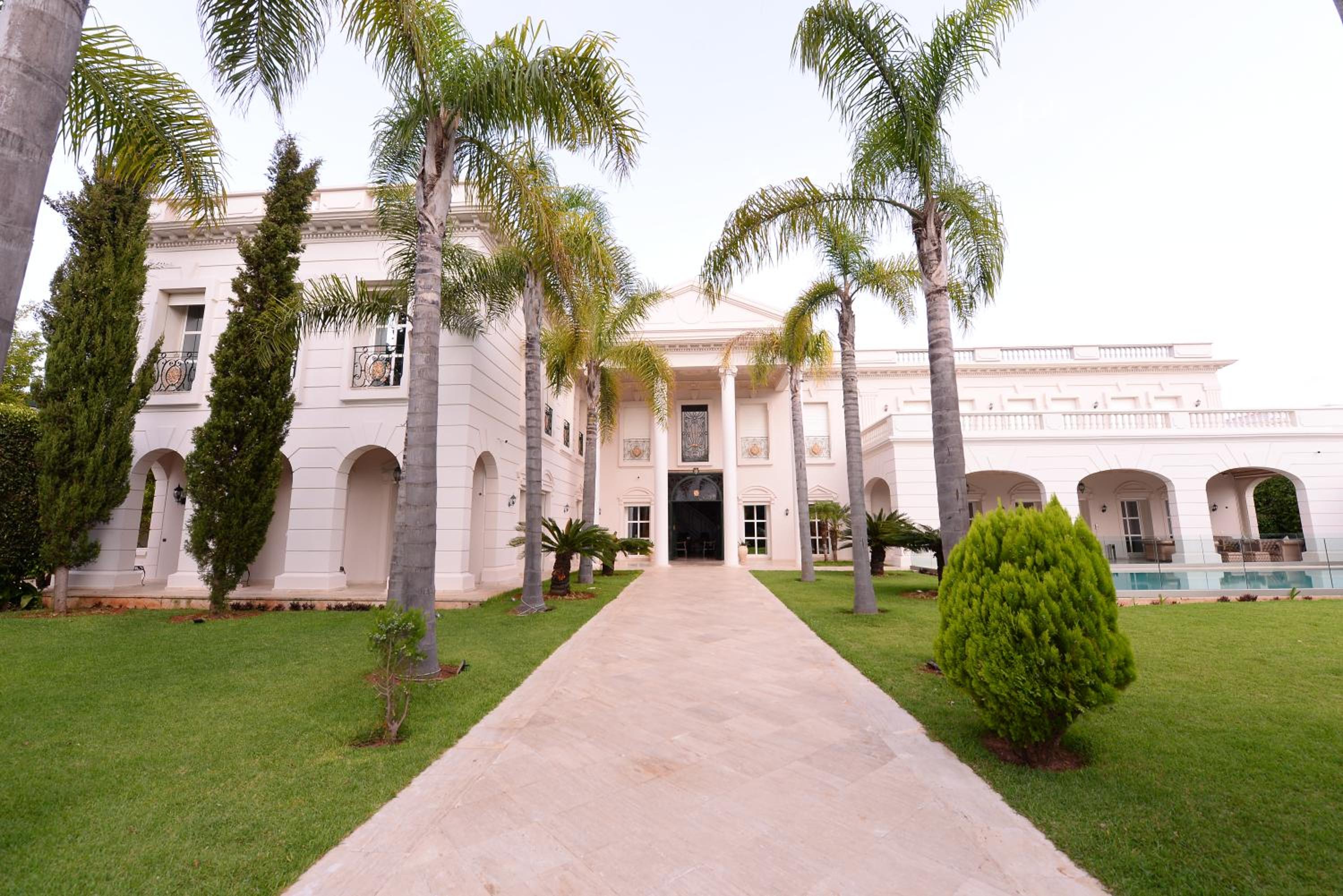 THE WHITE PALACE Rabat - Image 2