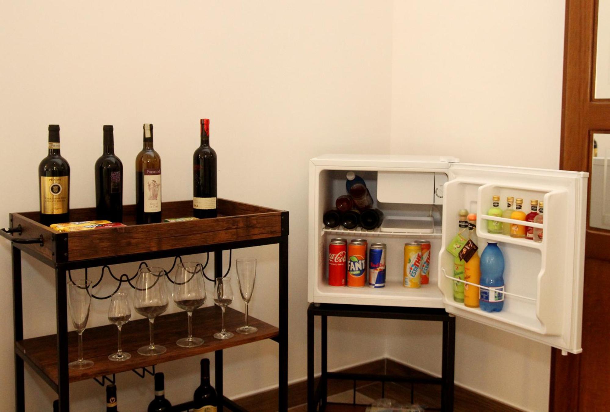 Pompei Luxury suite view 2