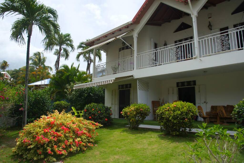 Chaleureux appartement T2 en bas de villa
