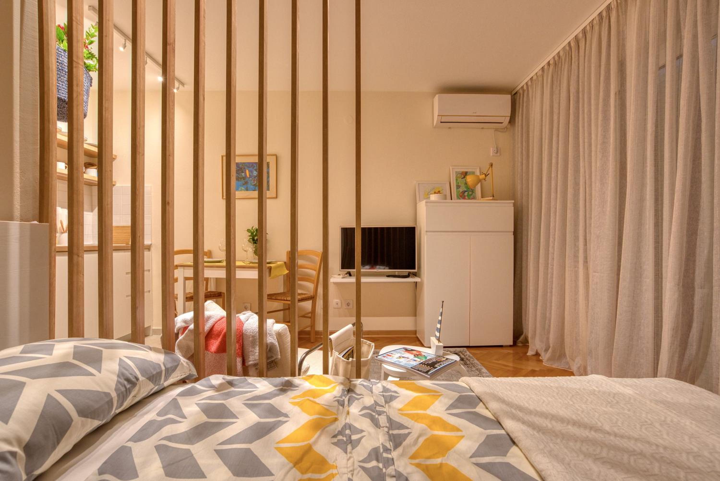 Cozy studio in Petrovac with sea view view 5