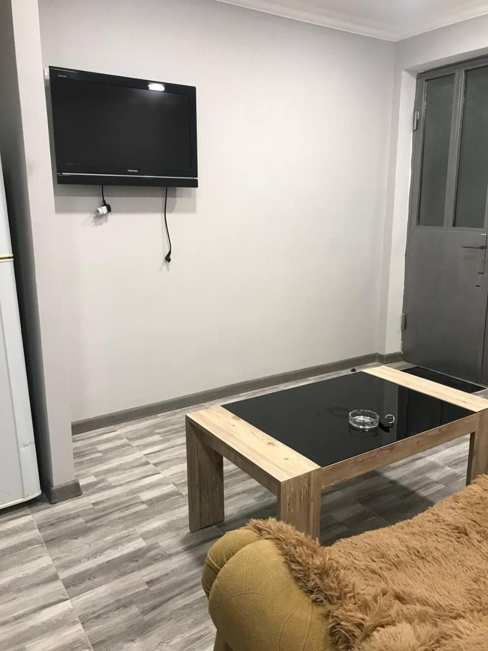 Koms Guest House