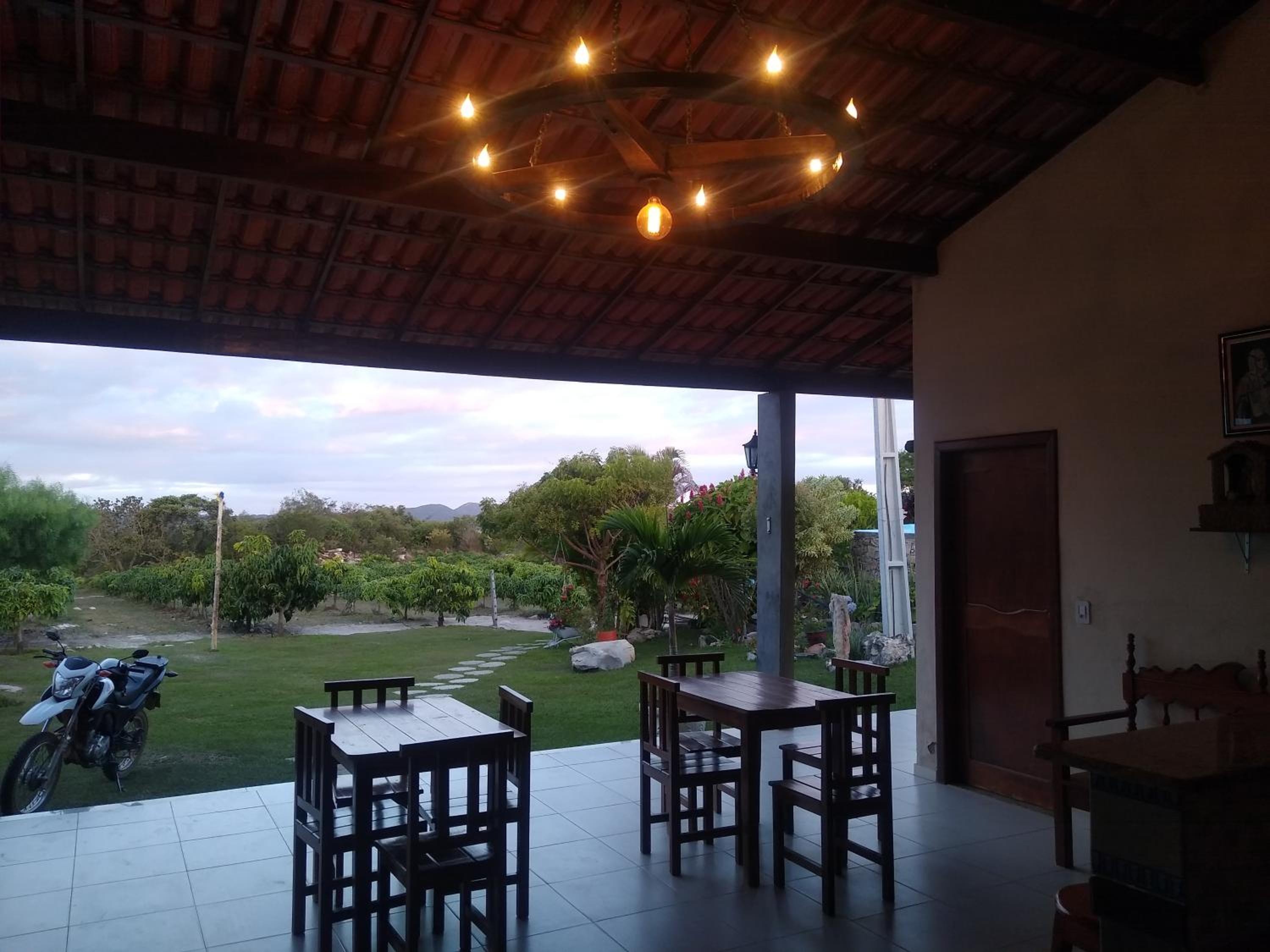 CASA DE CAMPO SENHORA SANTANA