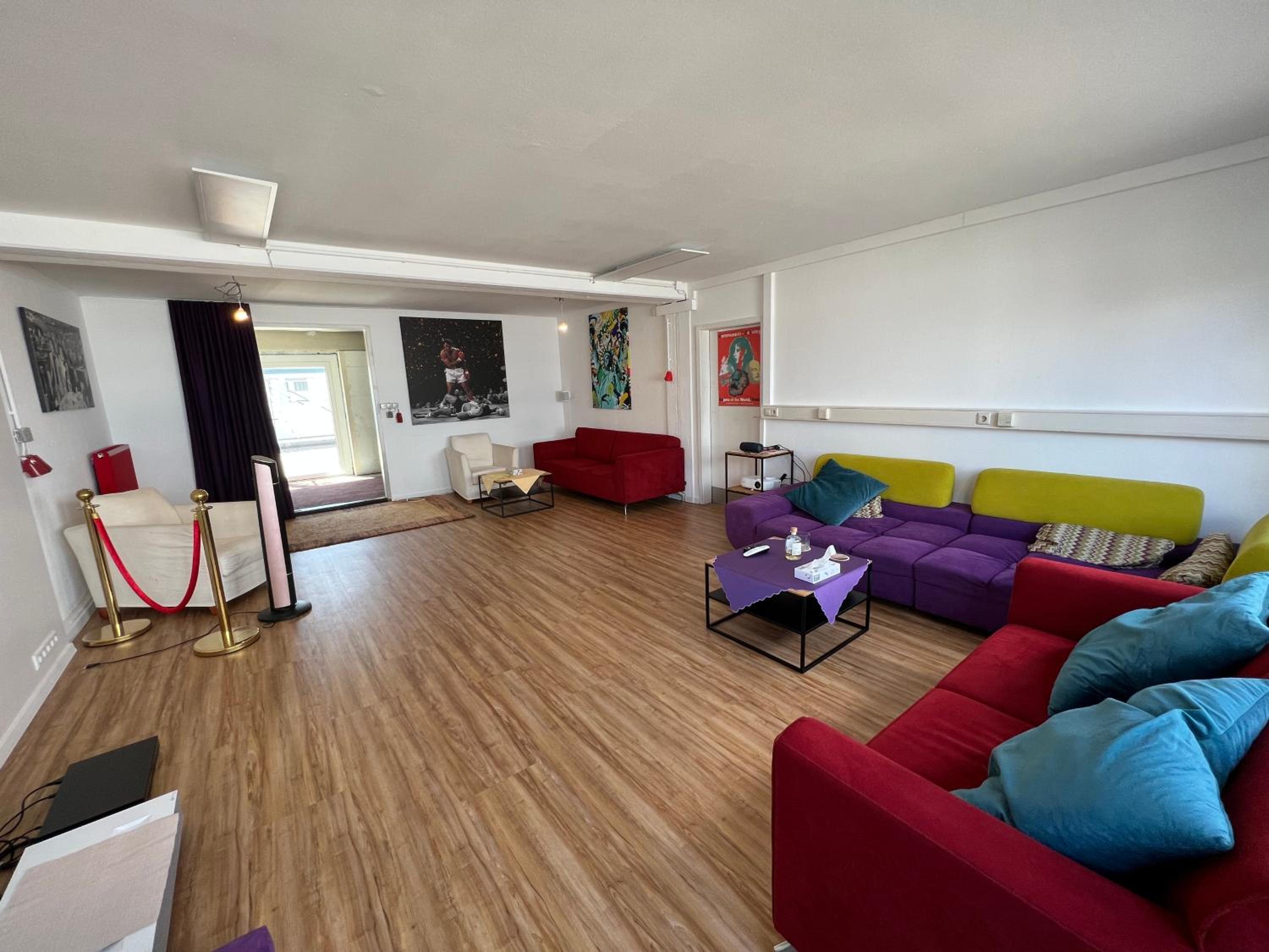 lounge