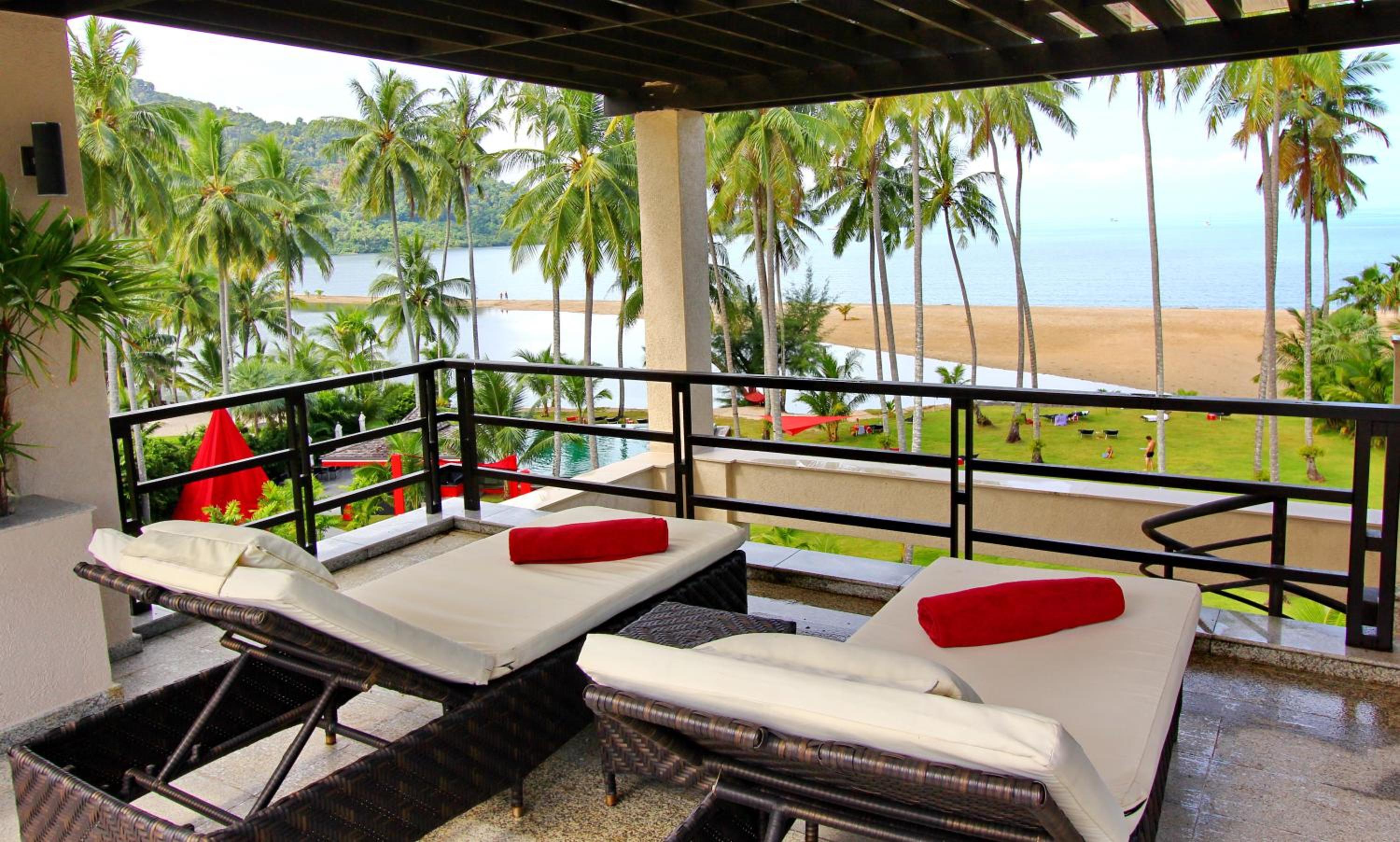 balcony