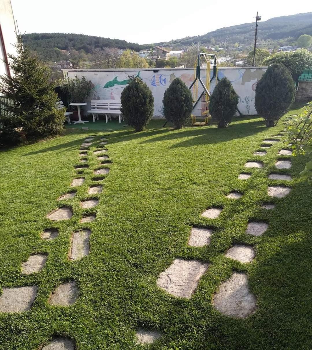 Photo 27