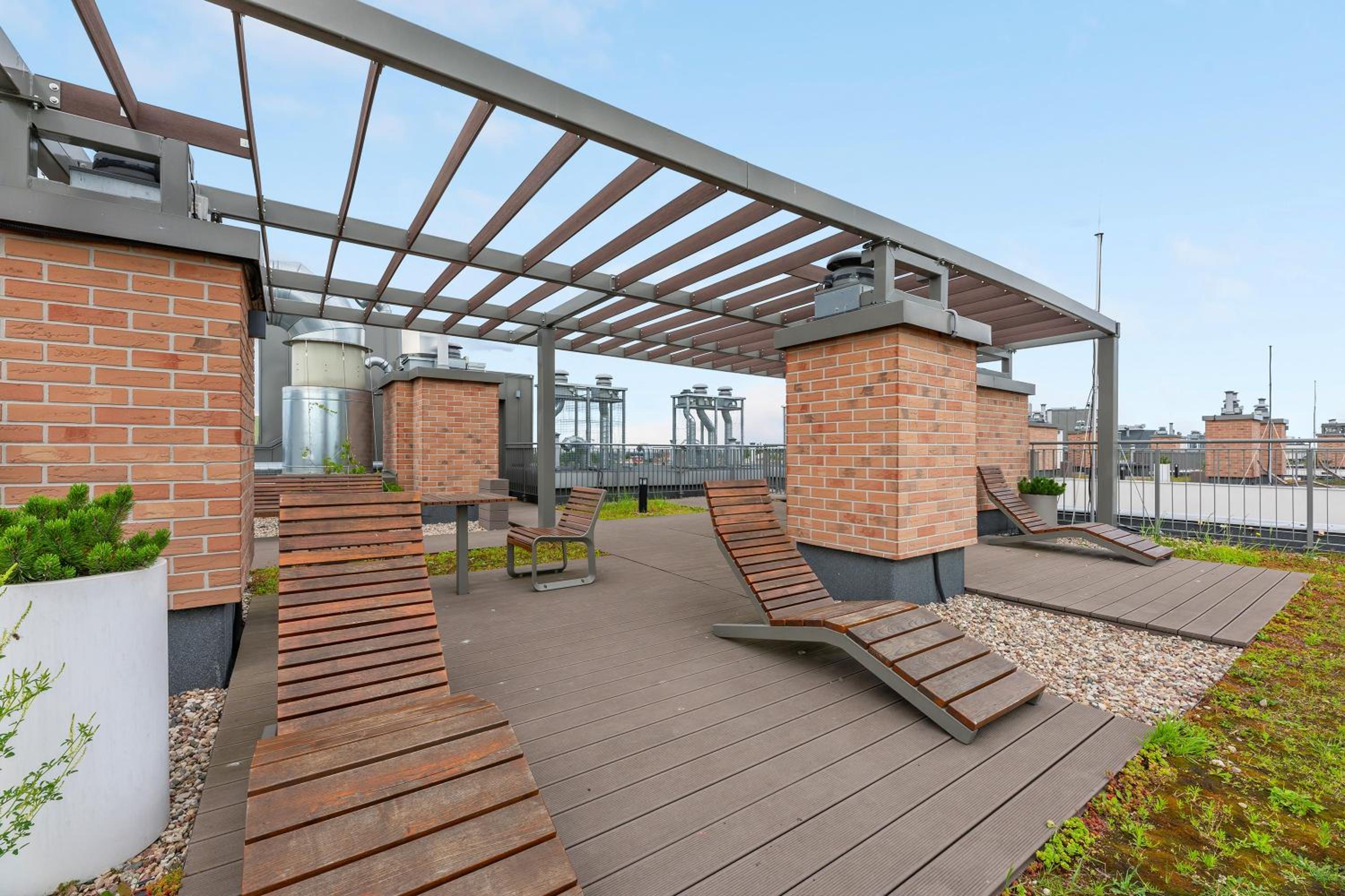 City Center Garden Gates Boutique by Downtown Apartments