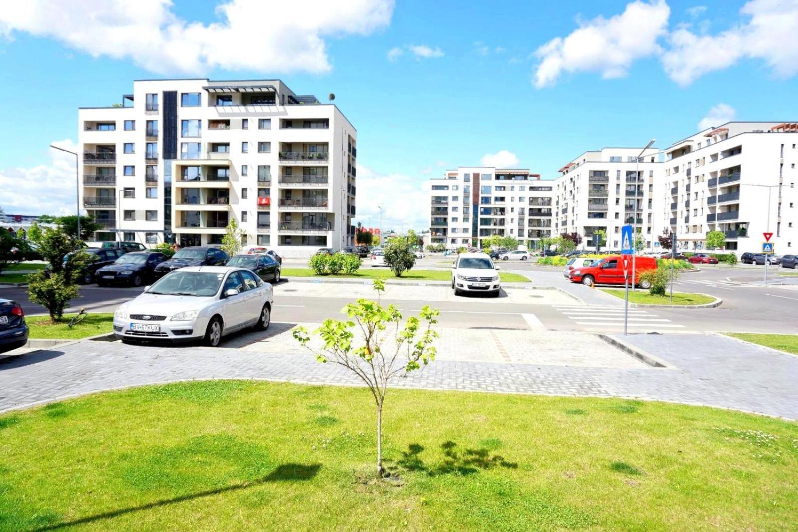 Relaxing Coresi Mall studio free parking
