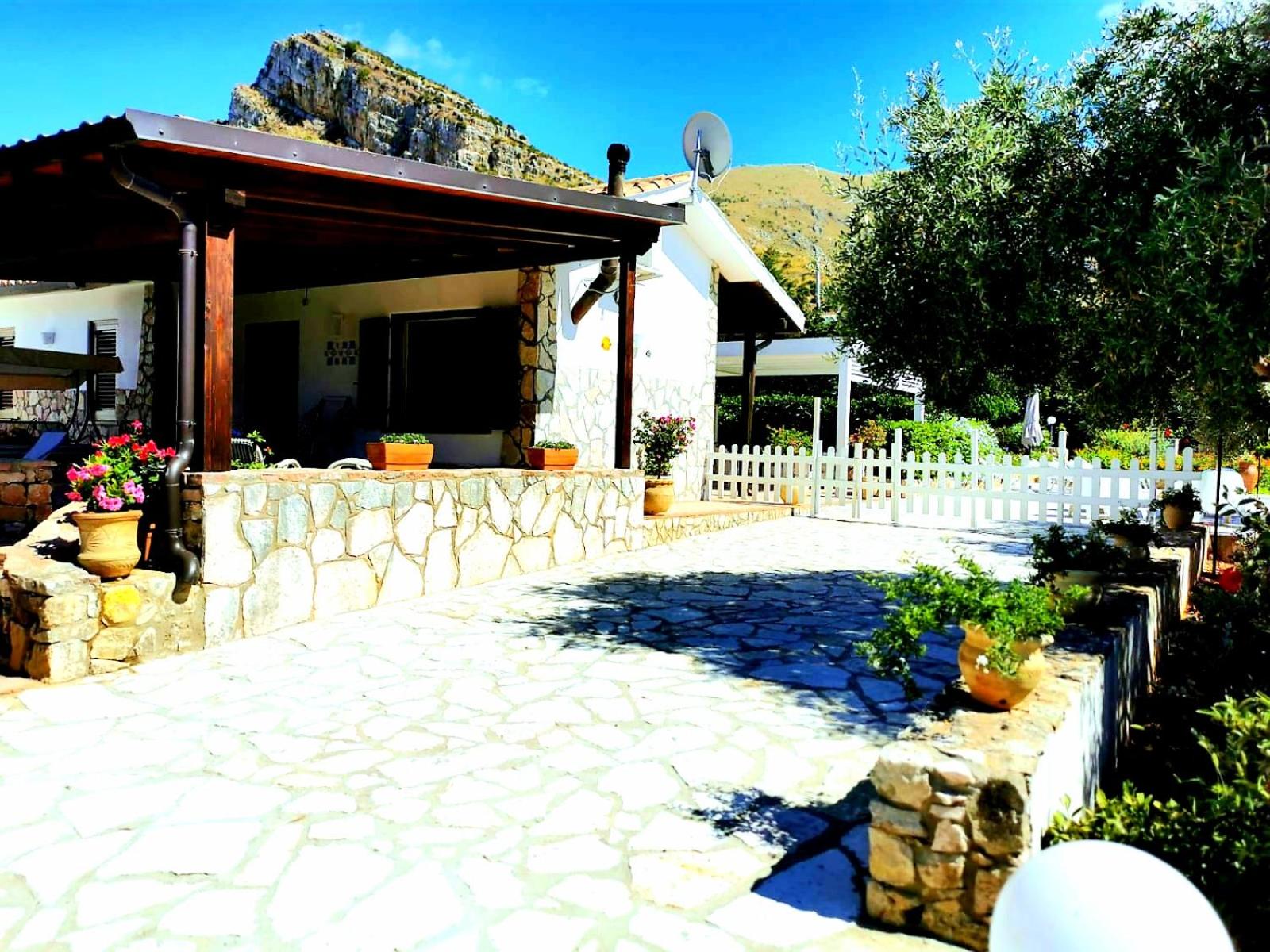 VILLA HIBISCUS