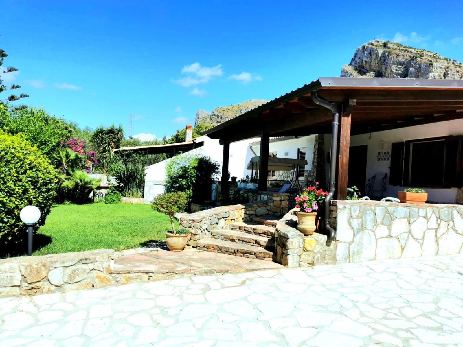 VILLA HIBISCUS