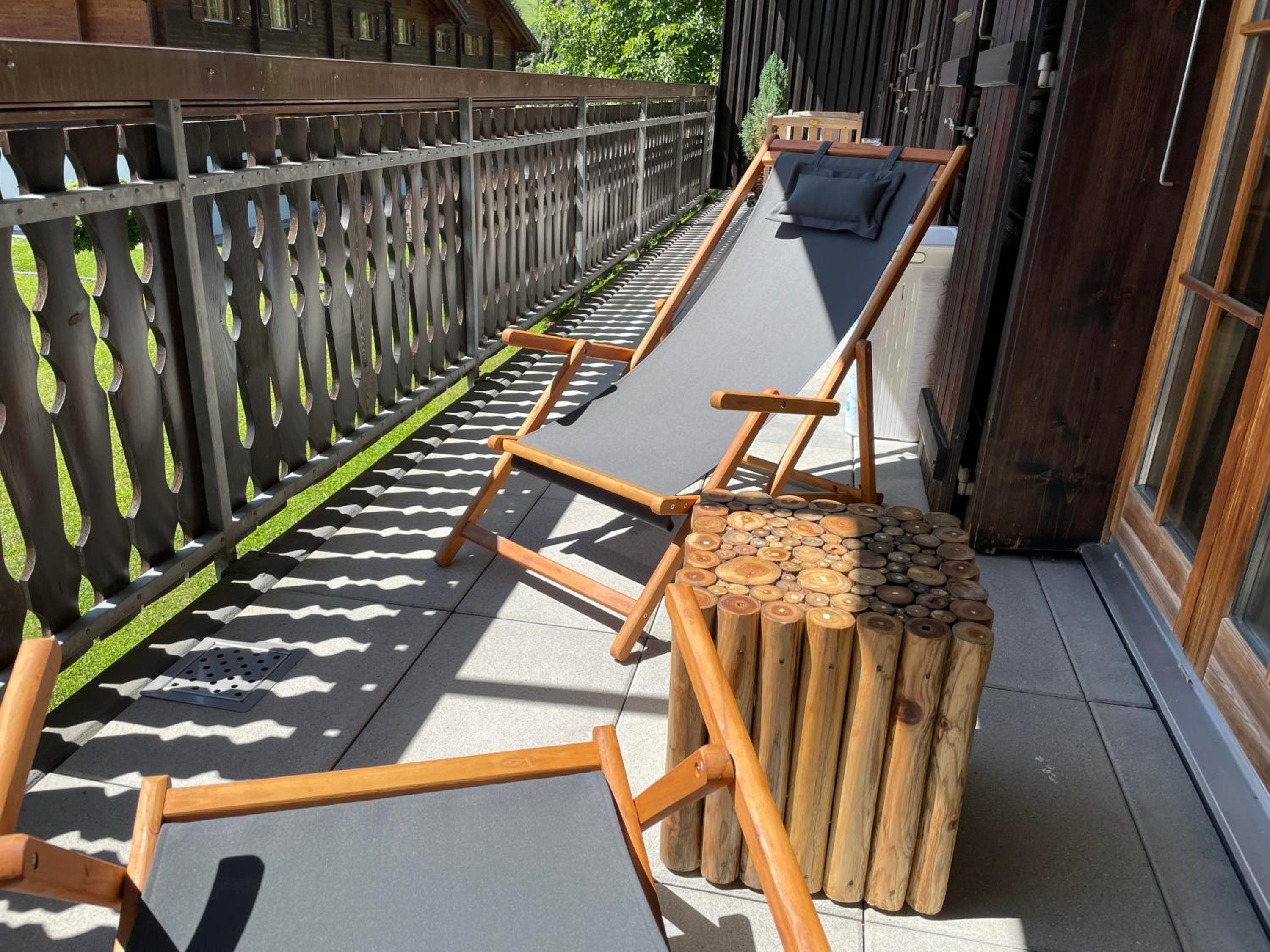Appartement 53m2 rénové dans un chalet au coeur de Charmey avec vue sur les montagnes view 4