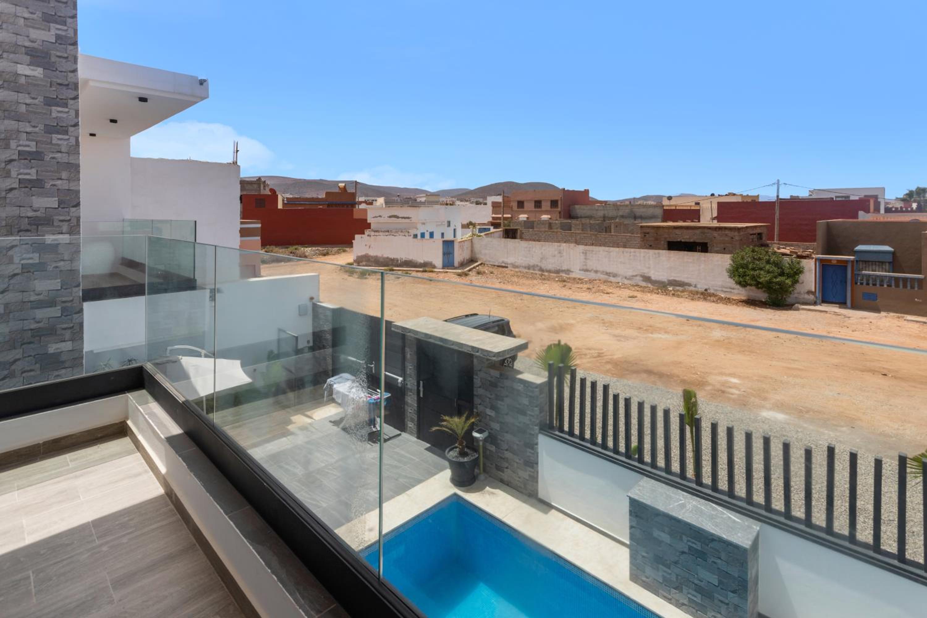 Villa MOSA 3 beds + 3 Bath villa with pool