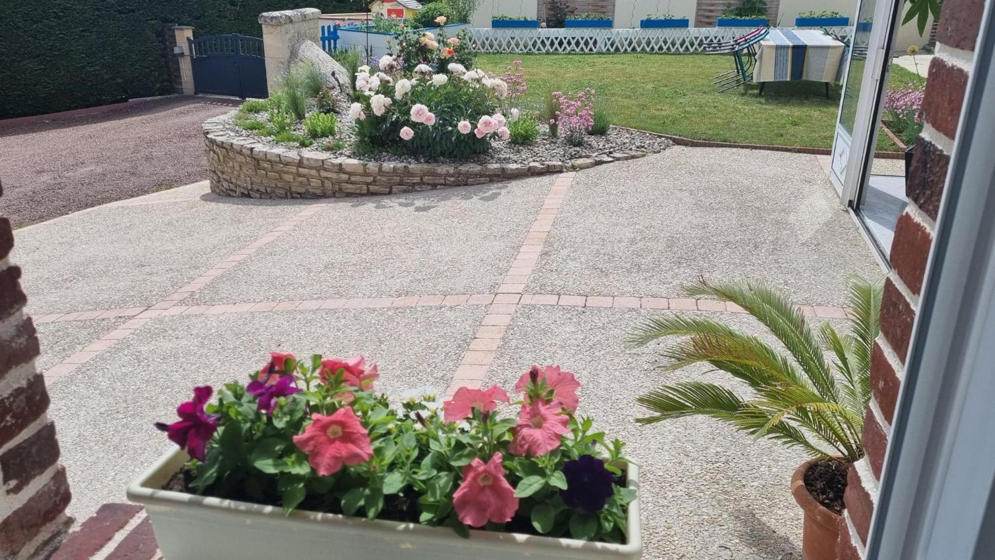Logement entier indépendant- 2 à 4 pers - Parking clos - Terrasse
