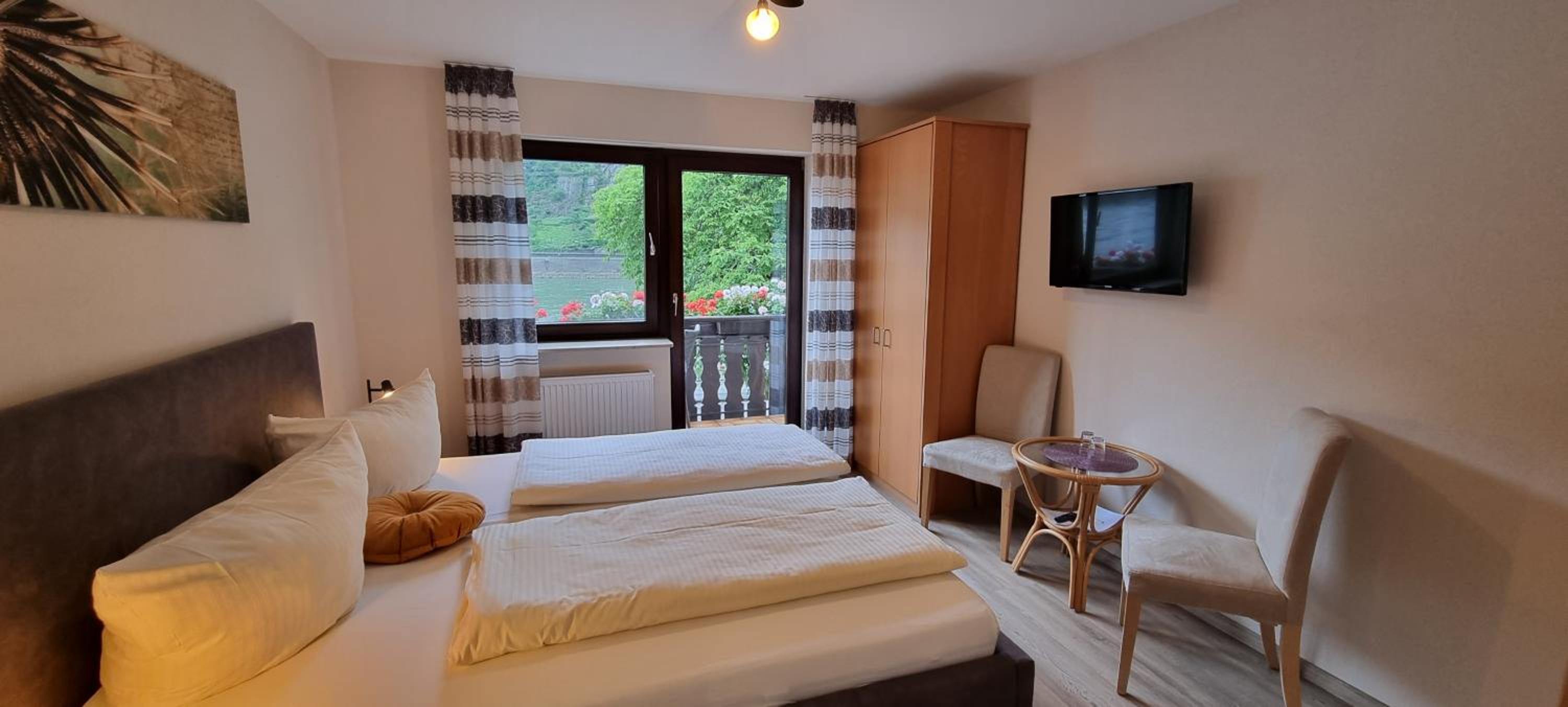 Pension / Ferienwohnungen Scheid