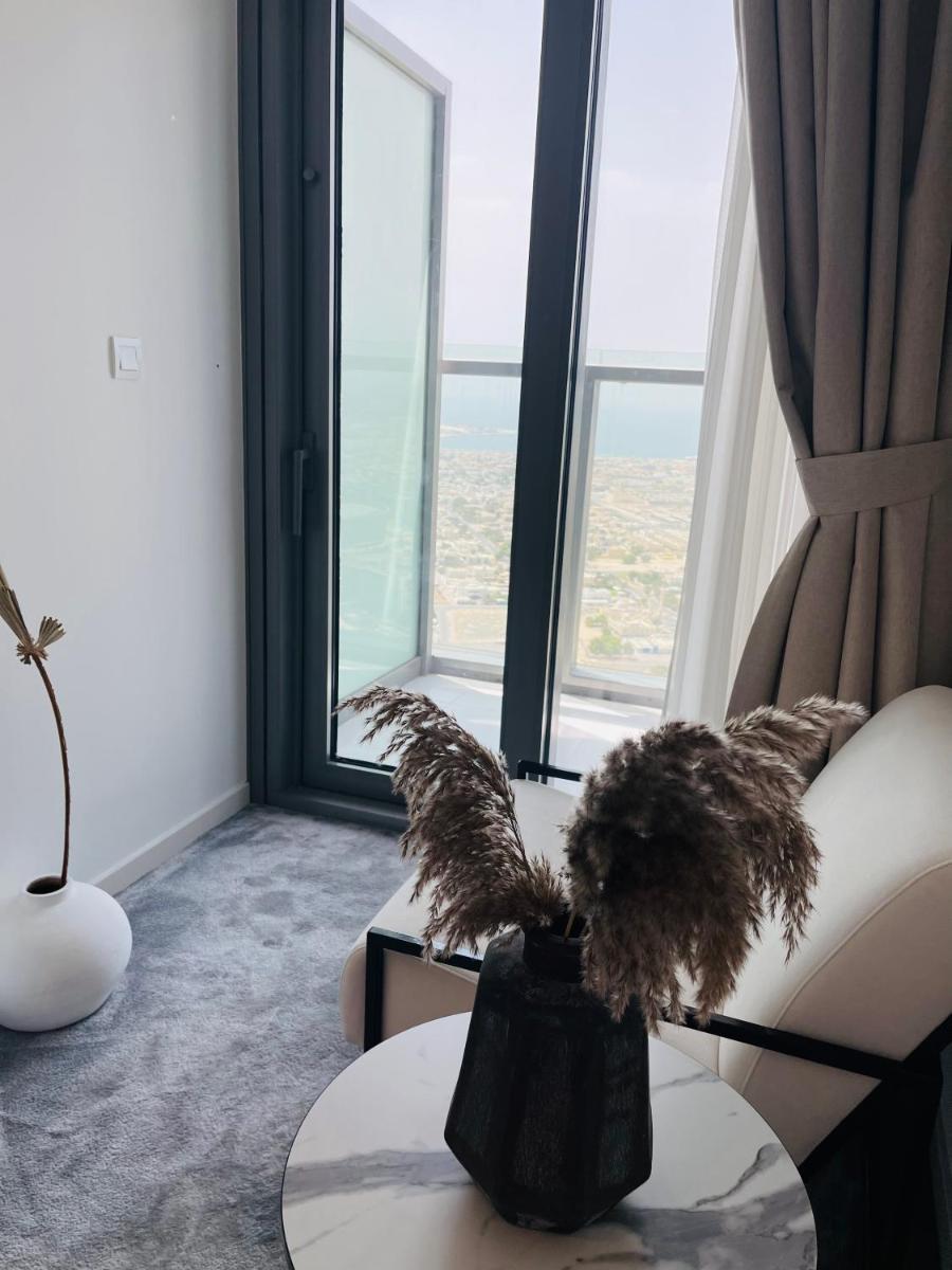 Paramount midtown residence luxury 3 bedroom with amazing sea view and close to burj khalifa and dubai mall