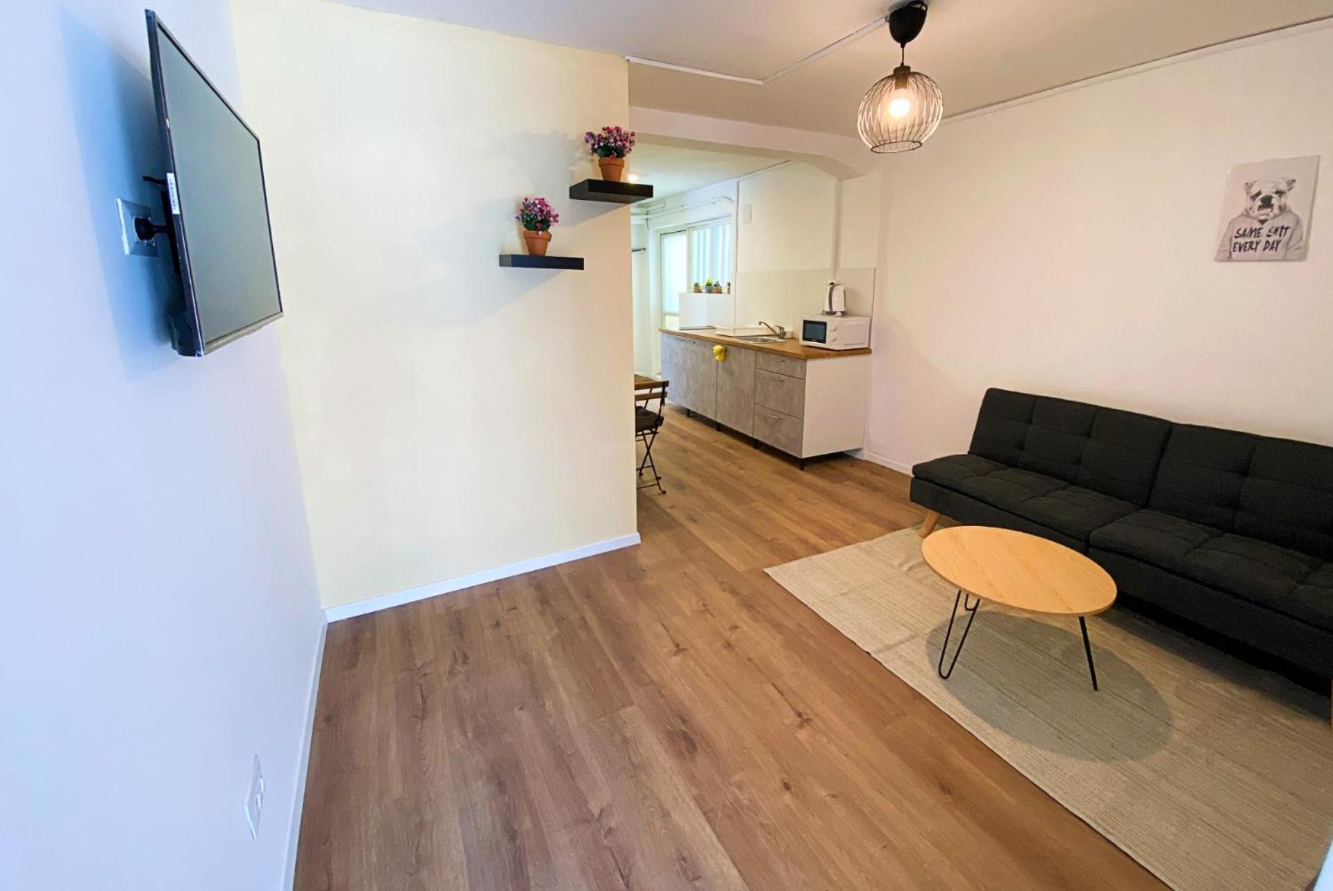 Lev Florentin Apartments