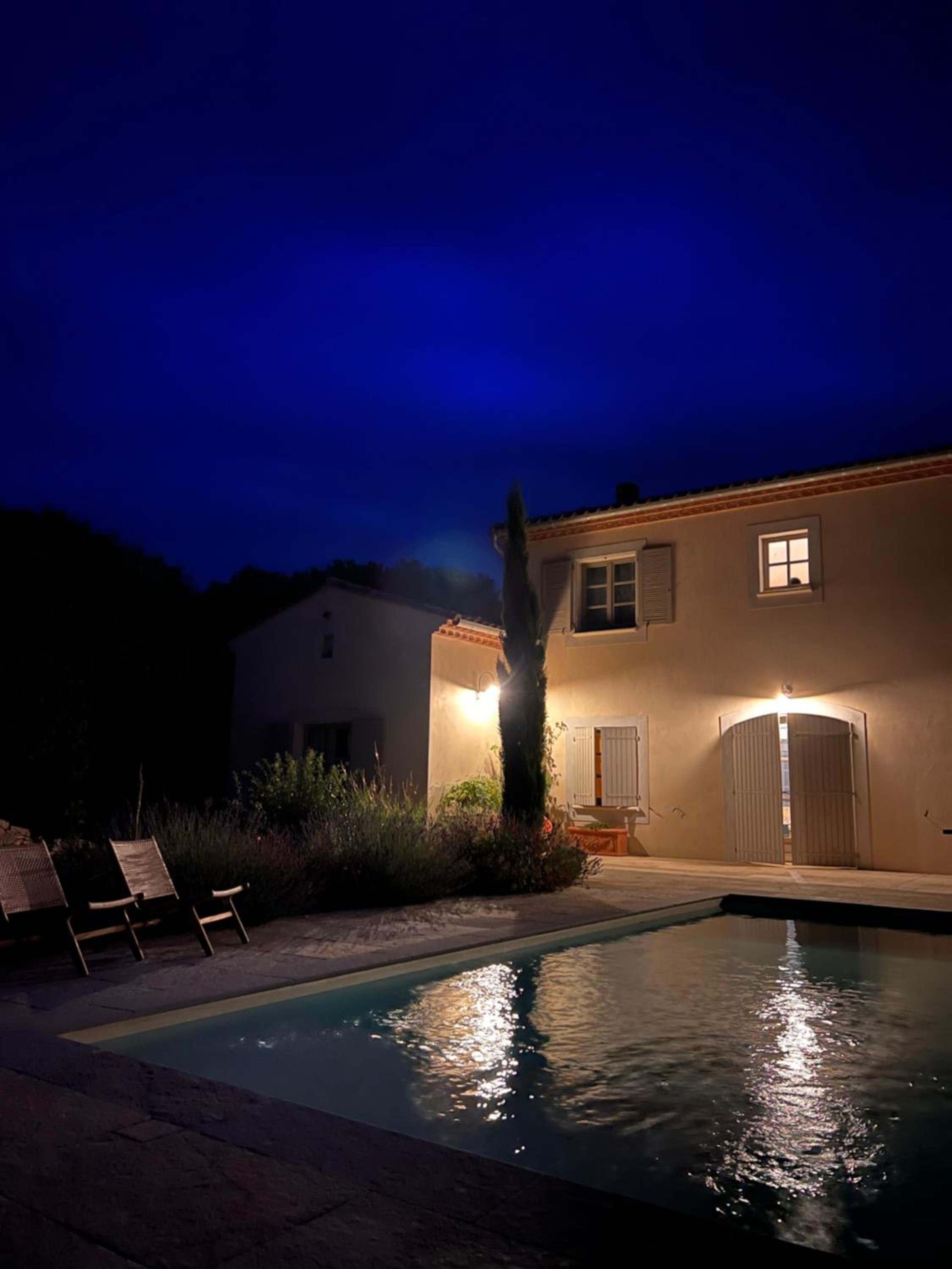 Truffle and Oil view 4
