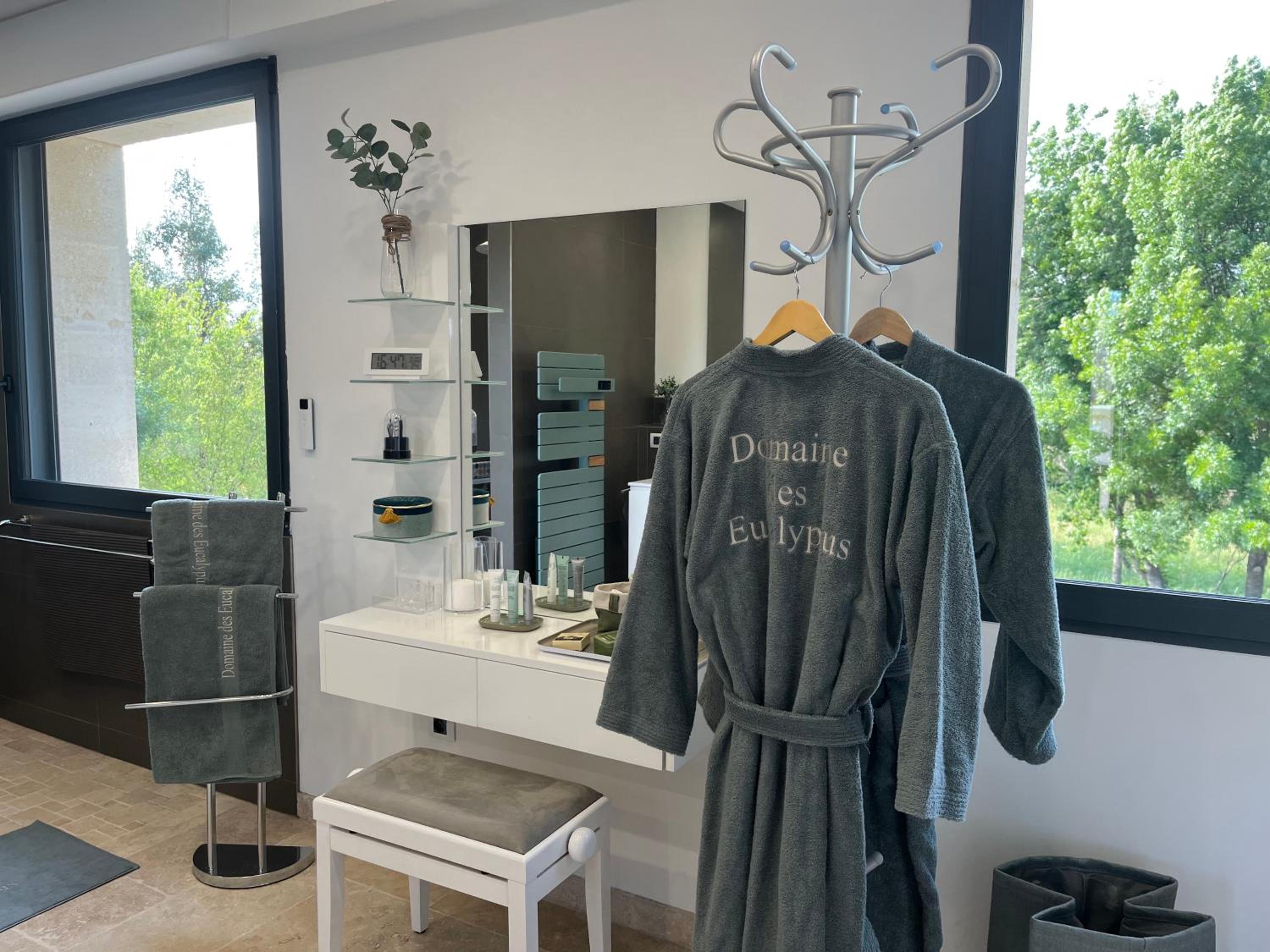 Domaine des Eucalyptus view 4