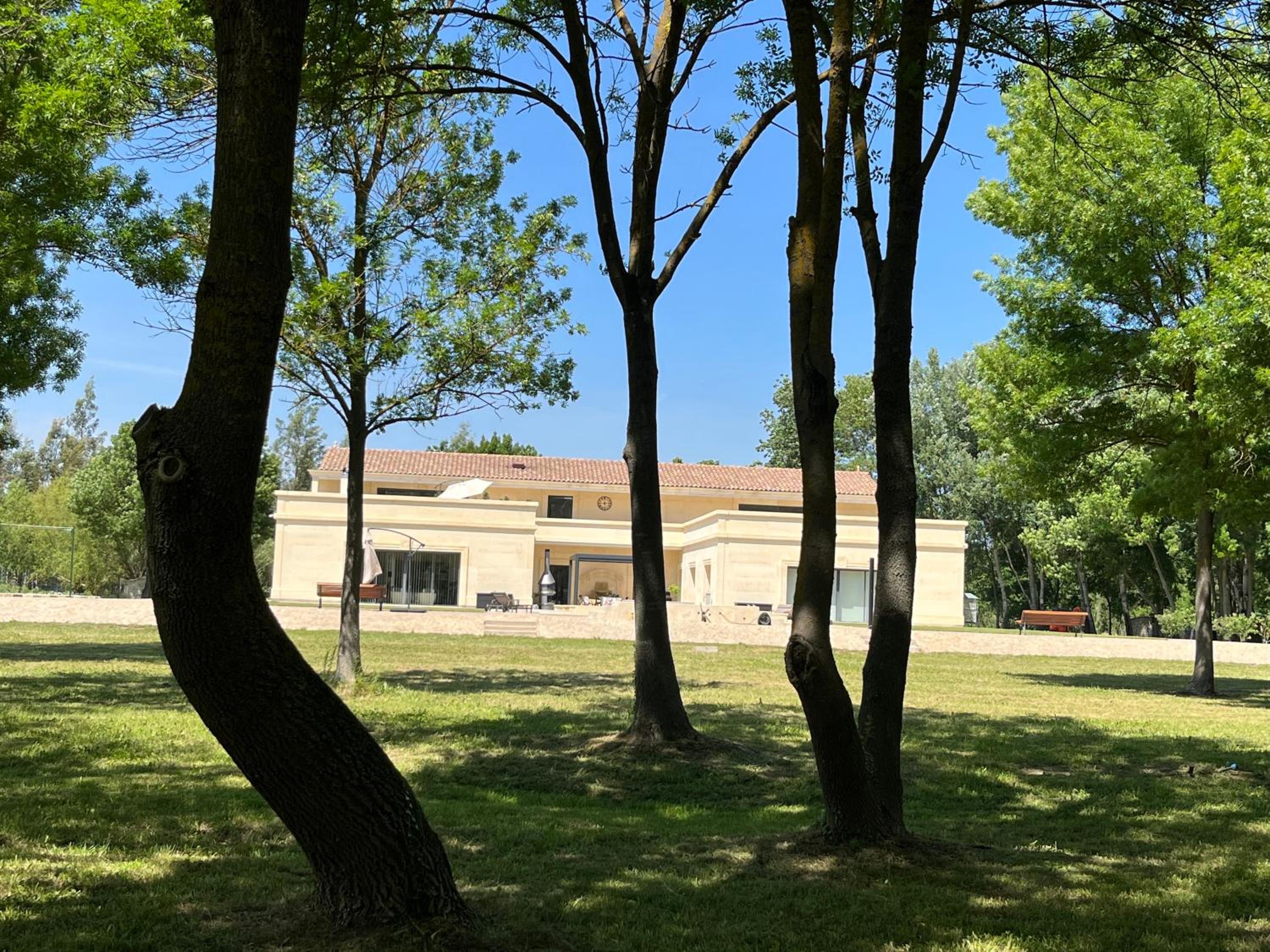 Domaine des Eucalyptus view 3
