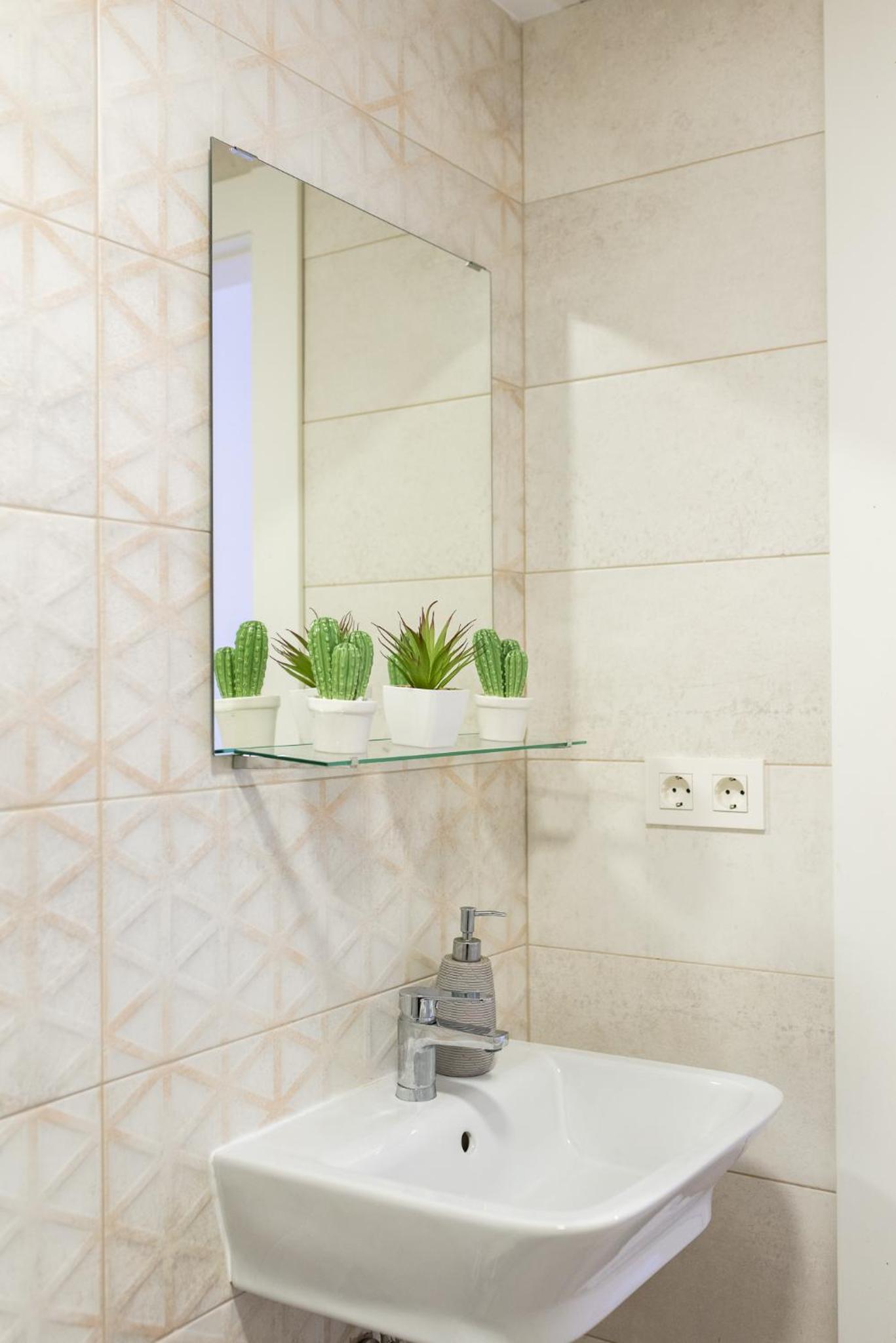 Moderno Apartamento en Centro de Granada