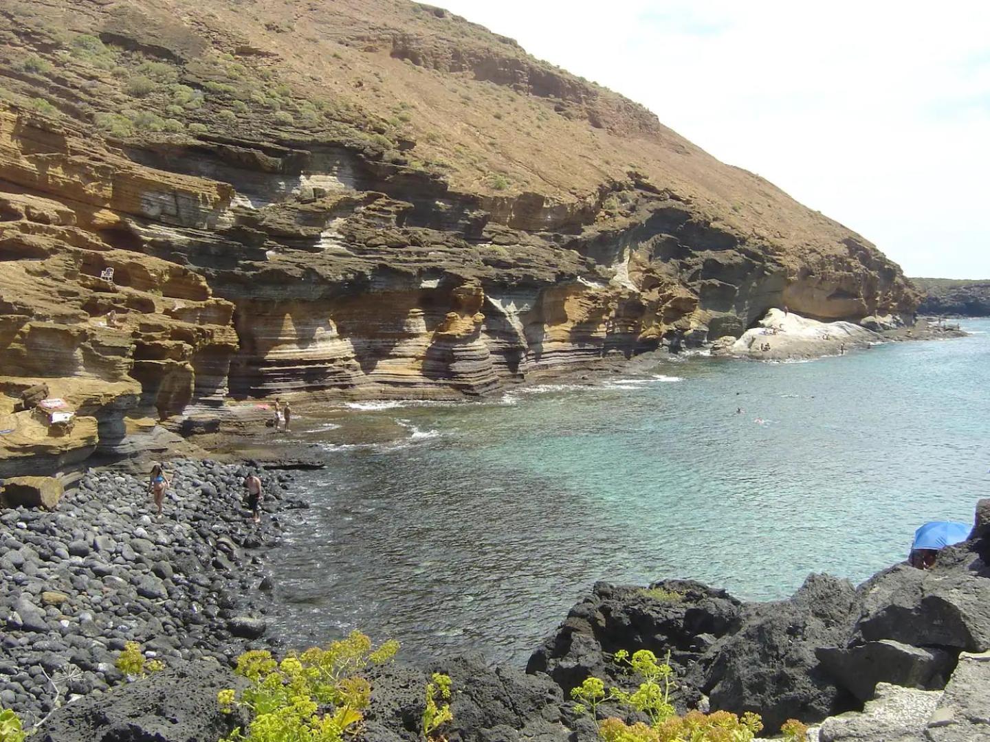 Precioso apartamento con piscina junto al mar