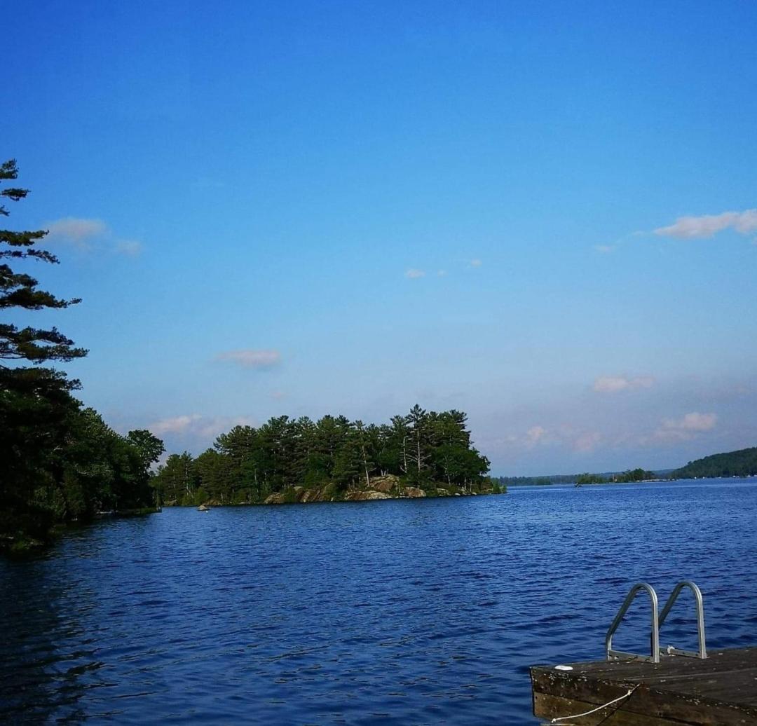 Westwind Inn on the Lake