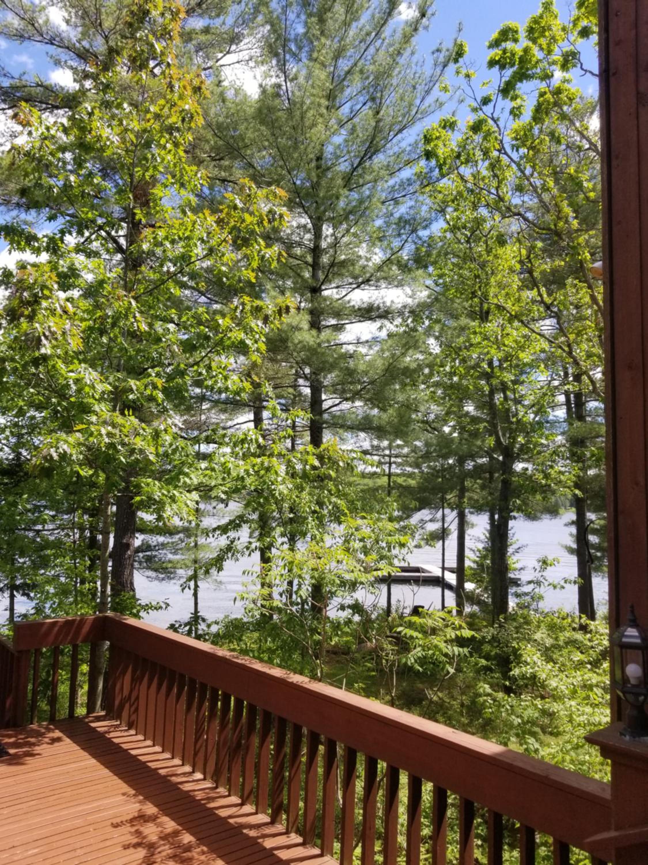 Westwind Inn on the Lake